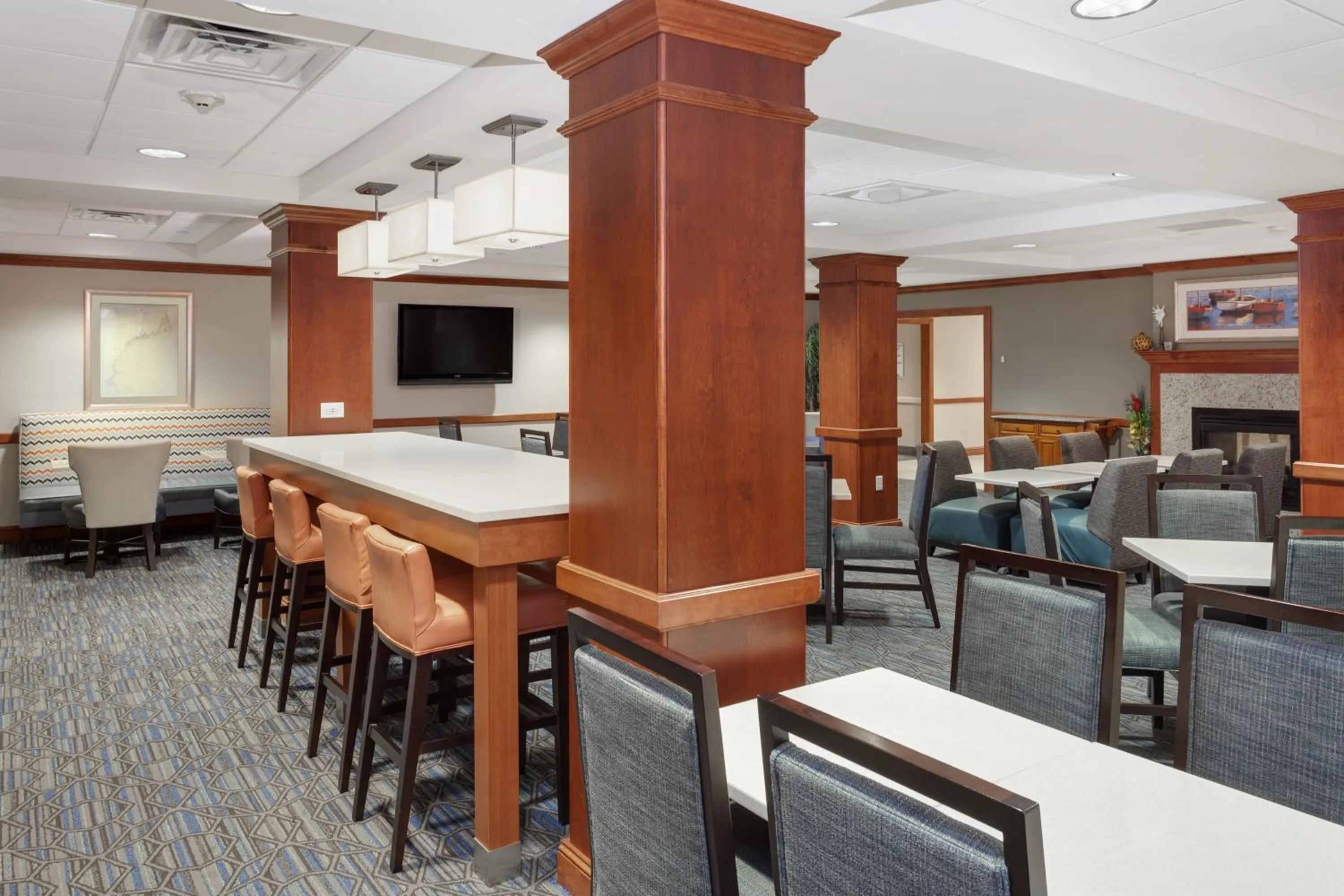 Property building in Holiday Inn Express Hotel & Suites Hampton South-Seabrook by IHG