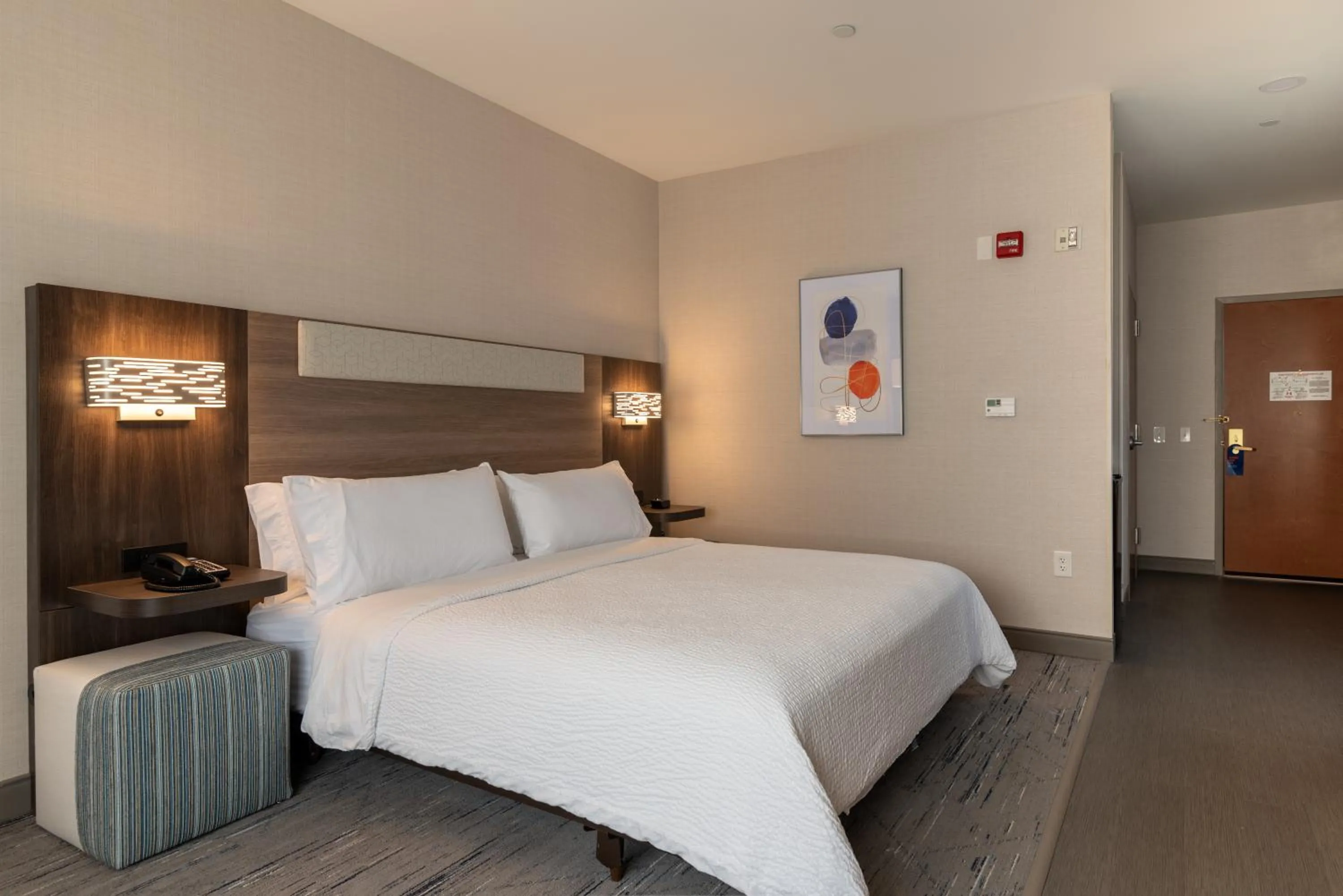 Bedroom, Bed in Holiday Inn Express Hotel & Suites Hampton South-Seabrook by IHG