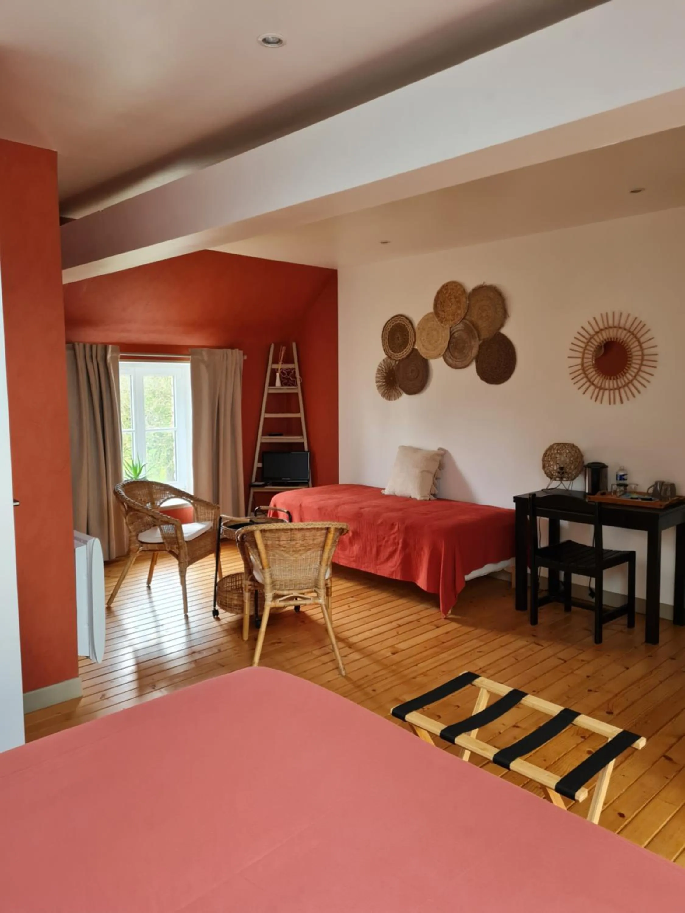 Bedroom, Bed in Domaine De La Cour Vautier