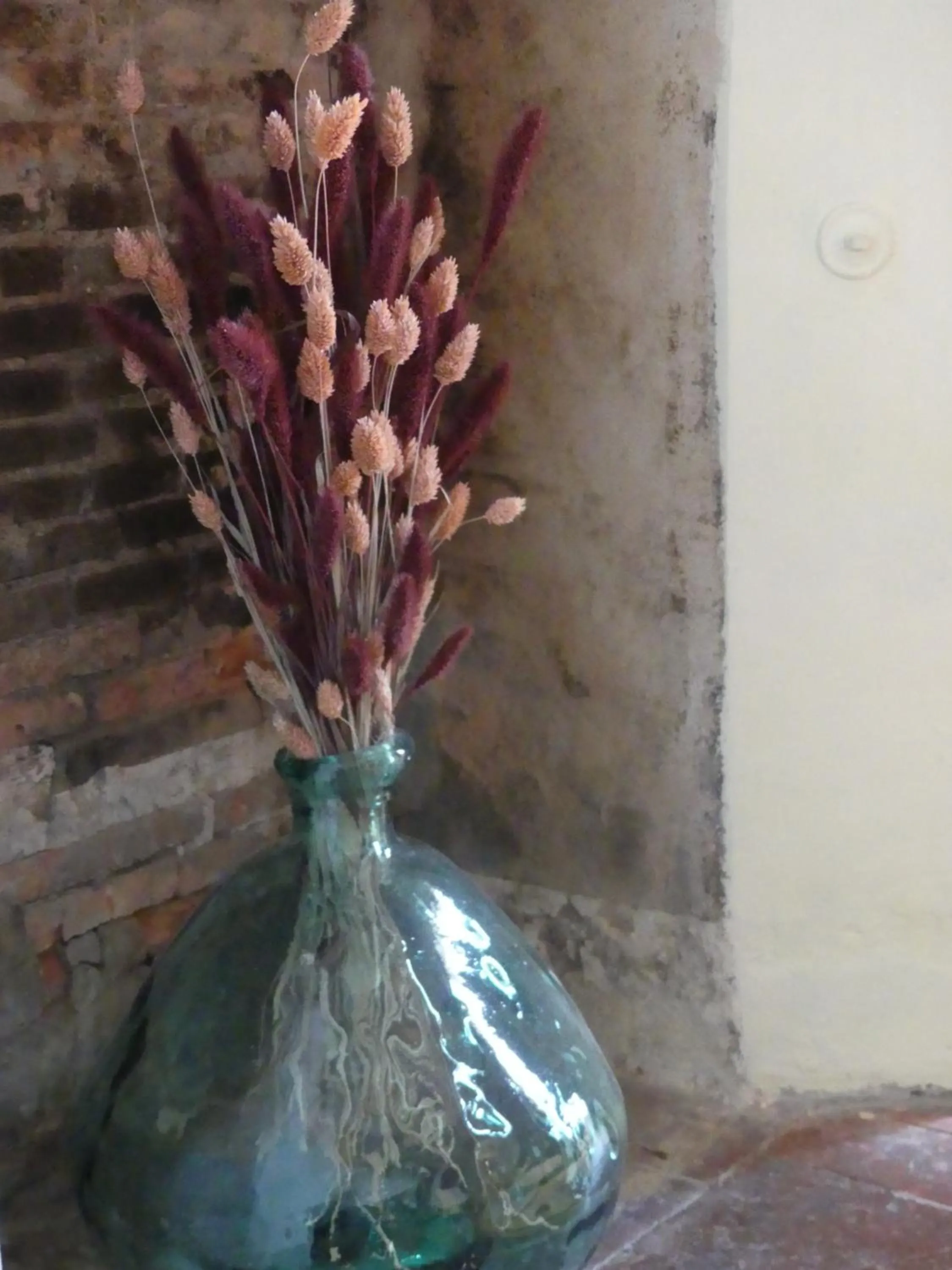 Decorative detail in Domaine De La Cour Vautier