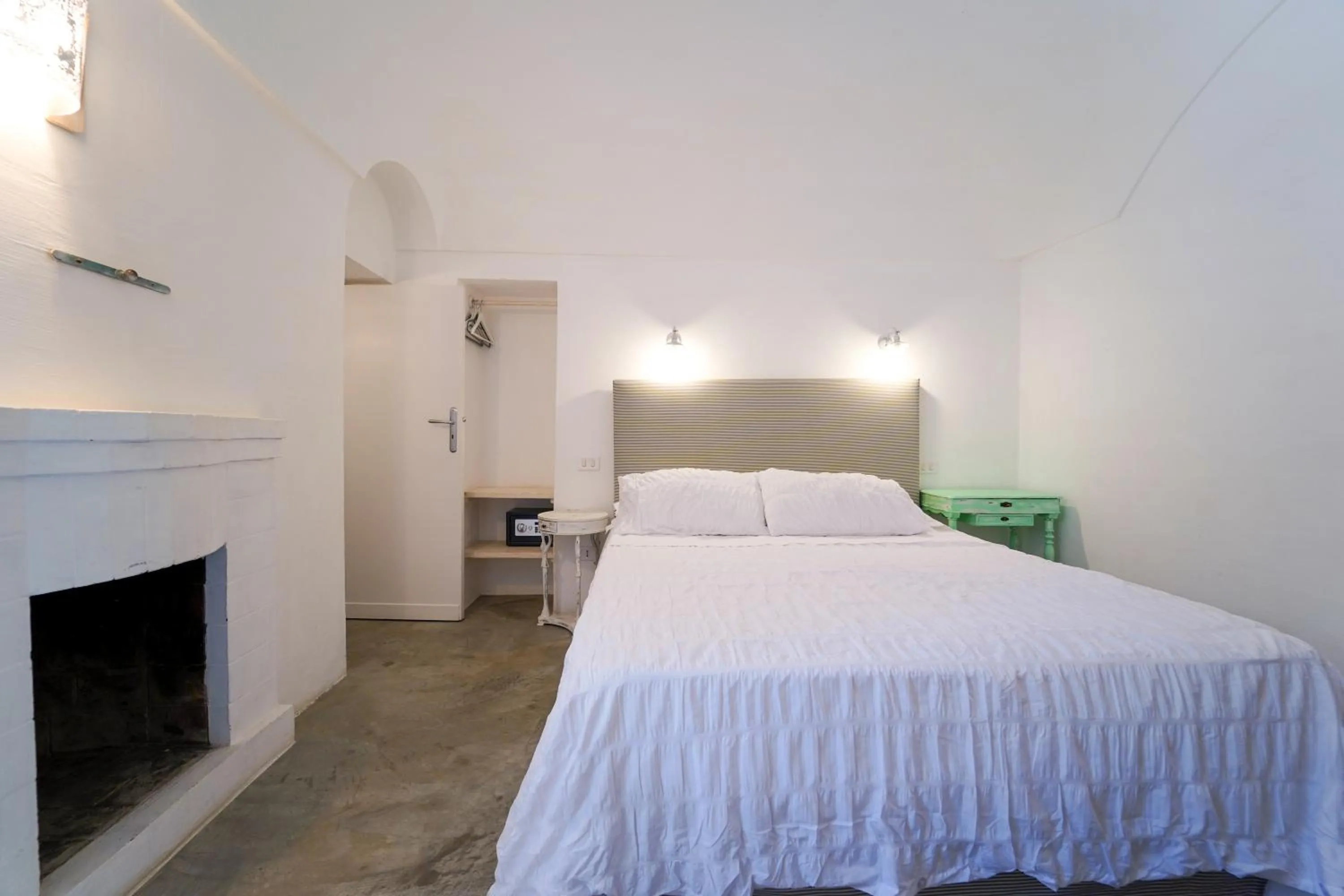 Bedroom in Villa Pesce