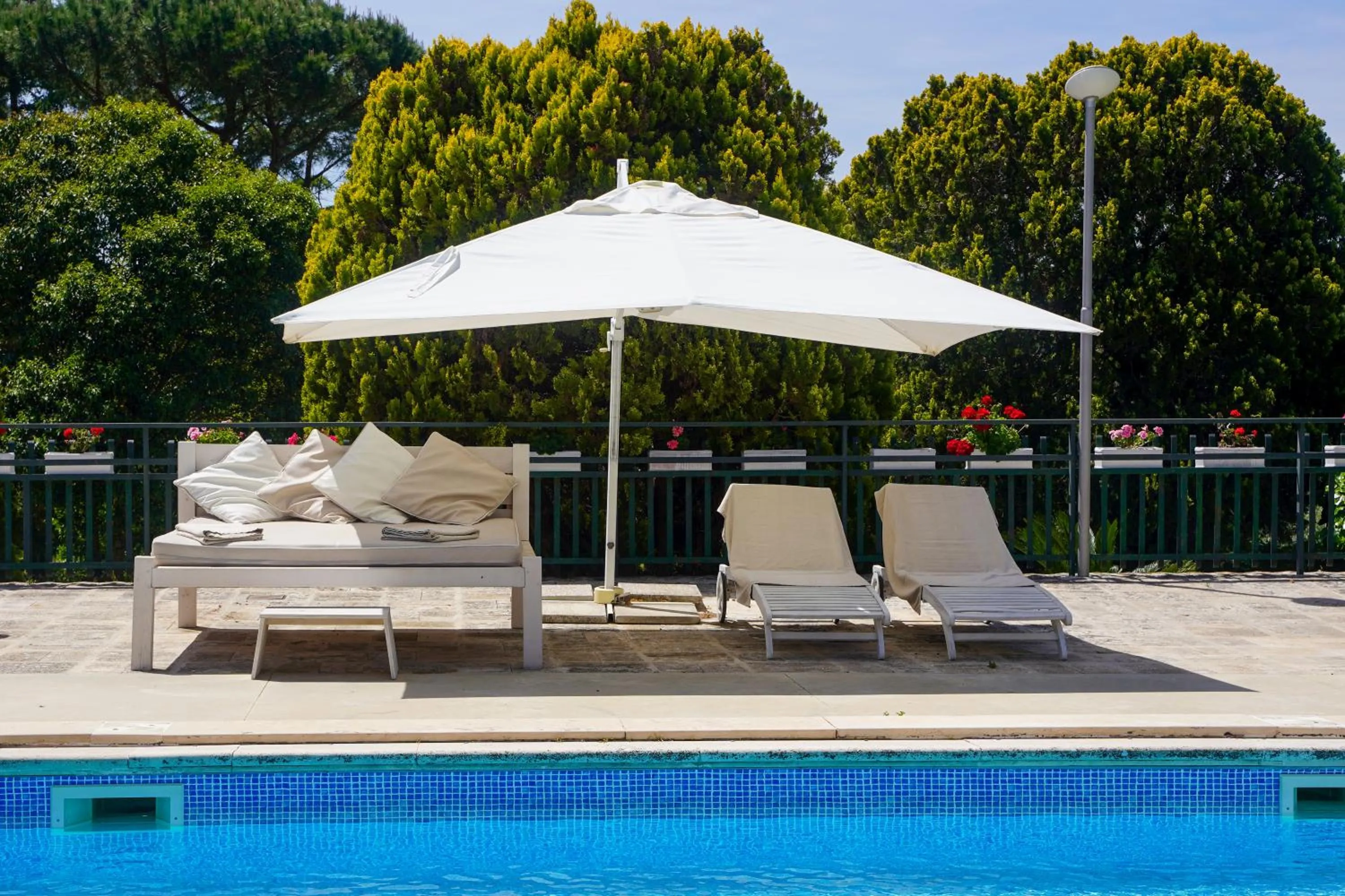 Swimming pool in Villa Pesce