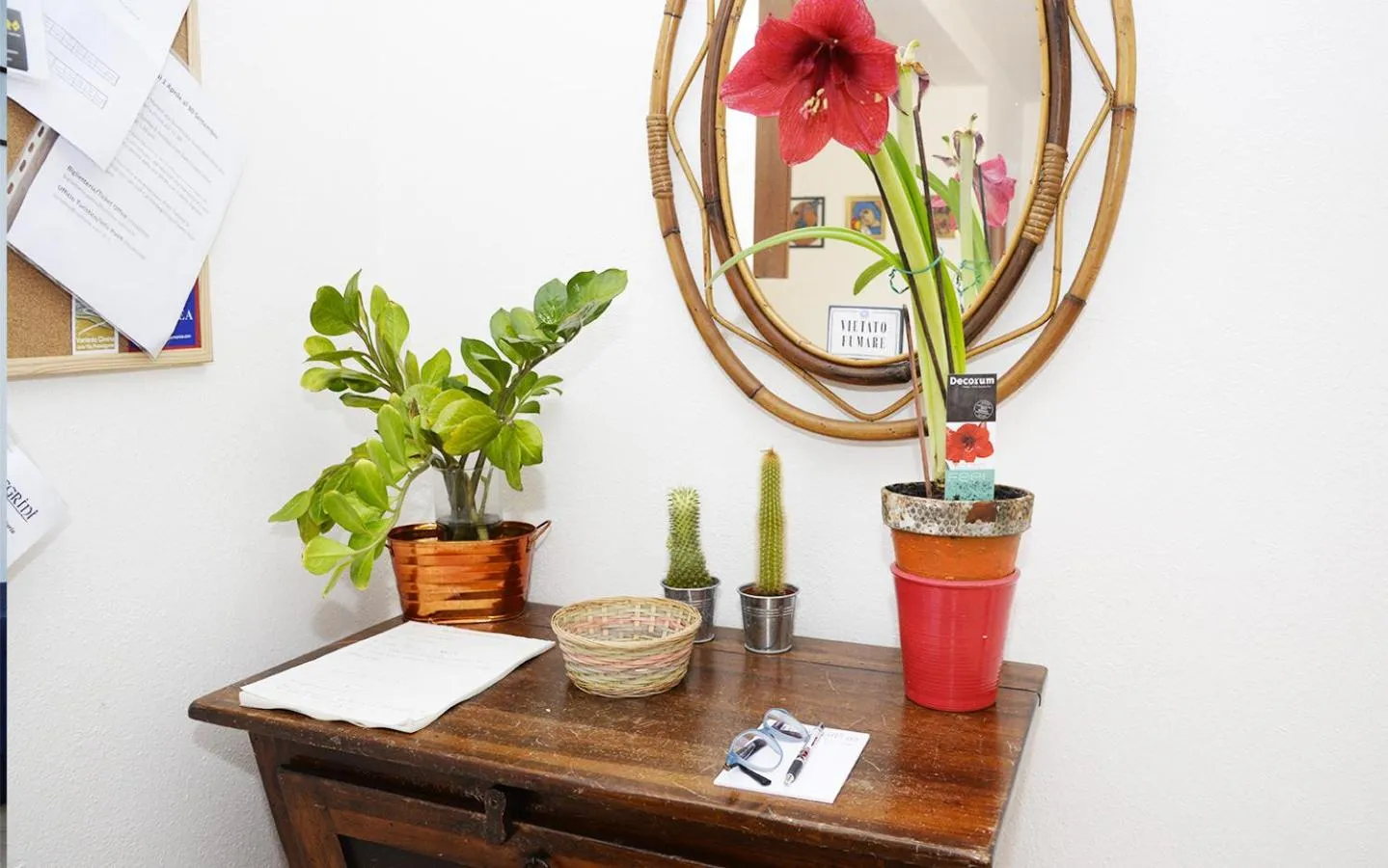 Decorative detail in B&B Casa del Pellegrino