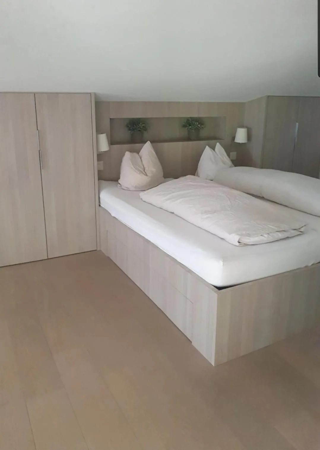 Bed in Hotel Jungfrau Mürren