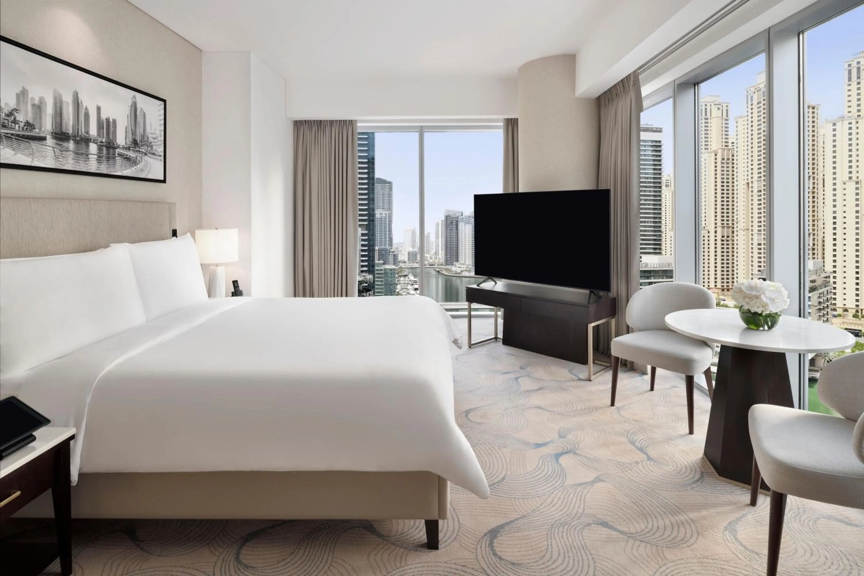 Bedroom, Bed in JW Marriott Hotel Marina