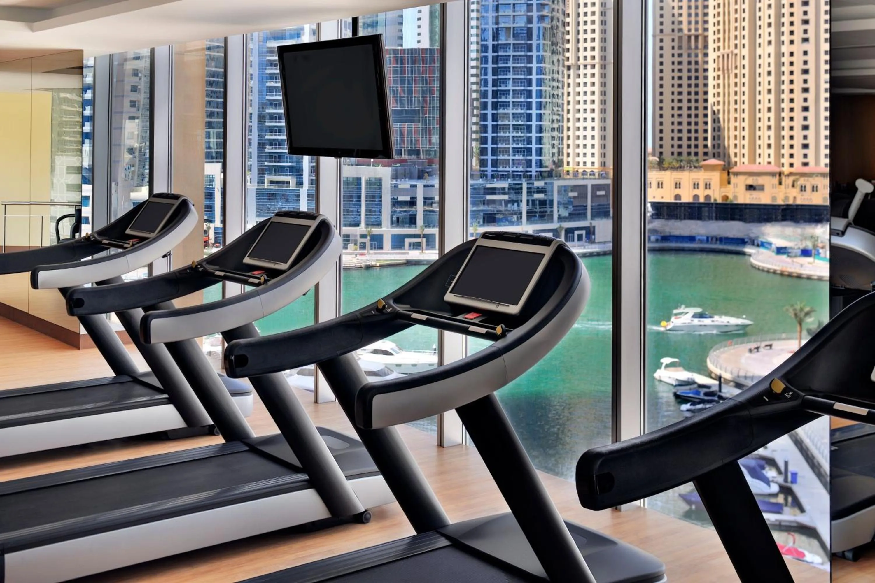Fitness centre/facilities in JW Marriott Hotel Marina