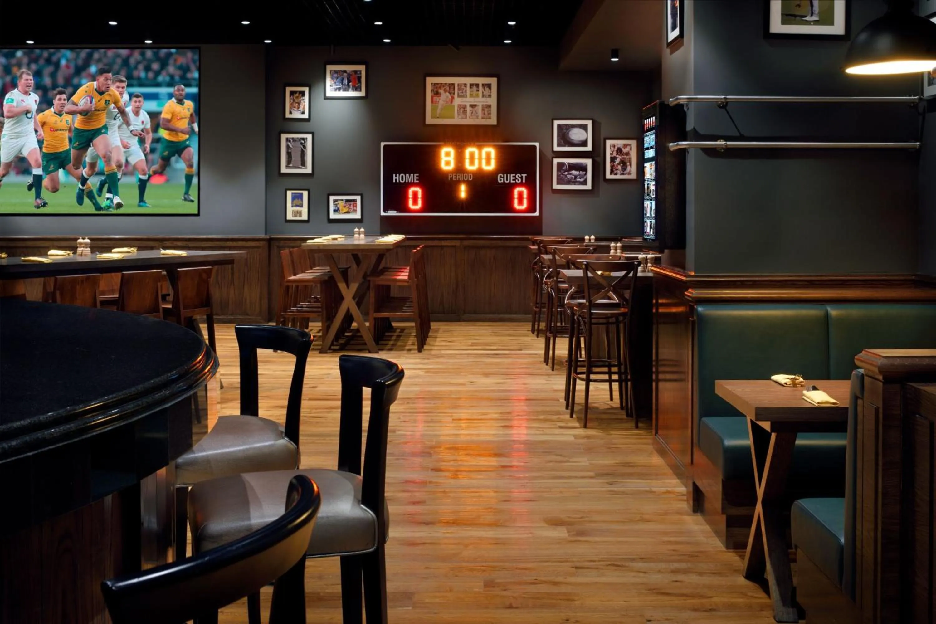 Restaurant/places to eat in JW Marriott Hotel Marina