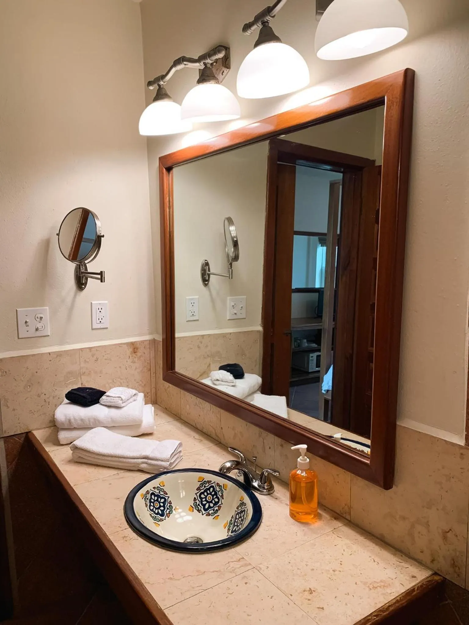 Bathroom in Caye Casa