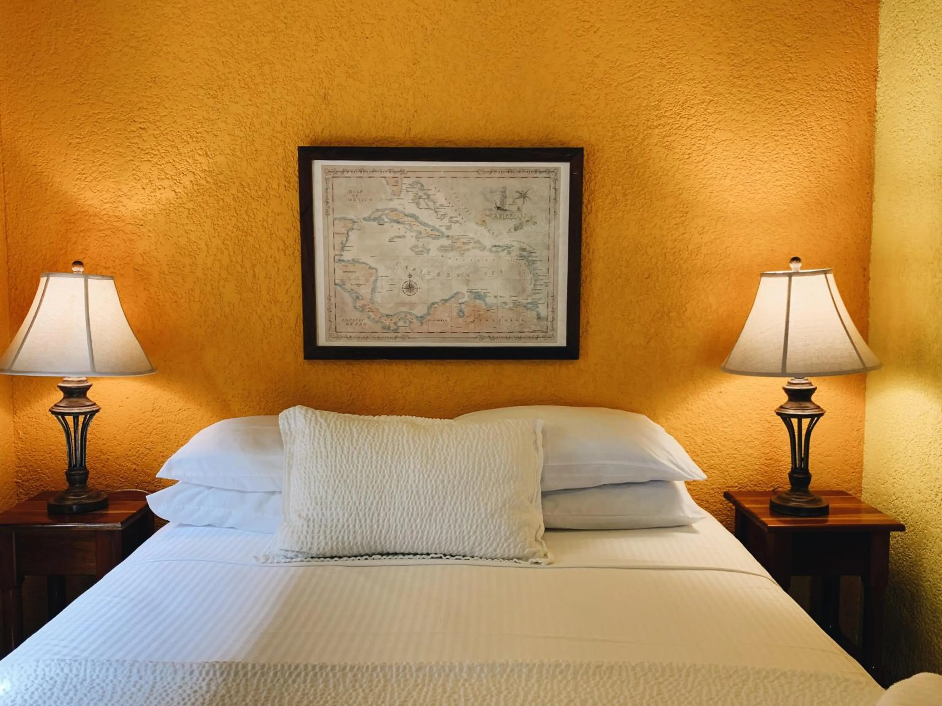 Bedroom, Bed in Caye Casa