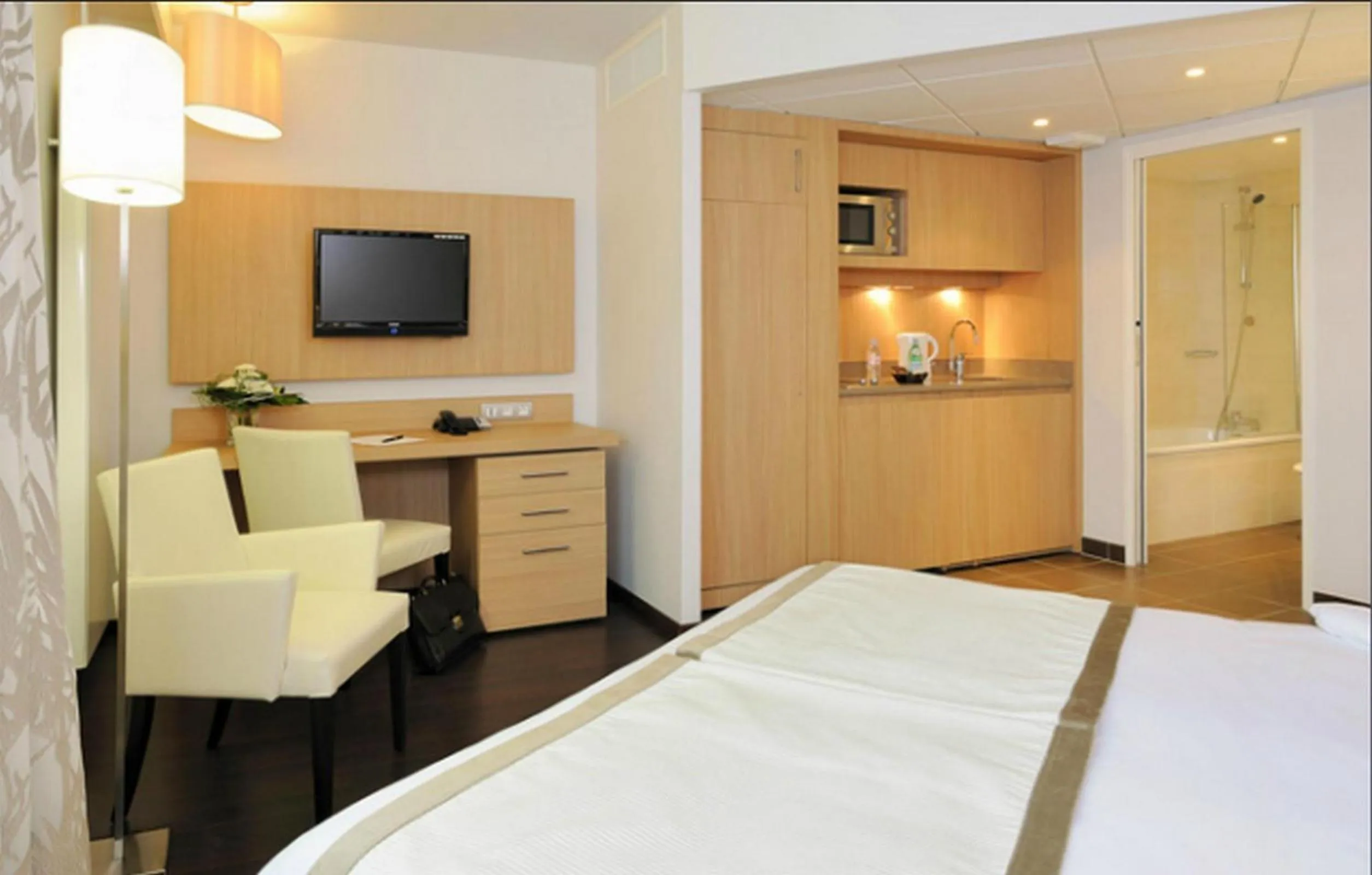 Bed in Residhome Nantes Berges De La Loire