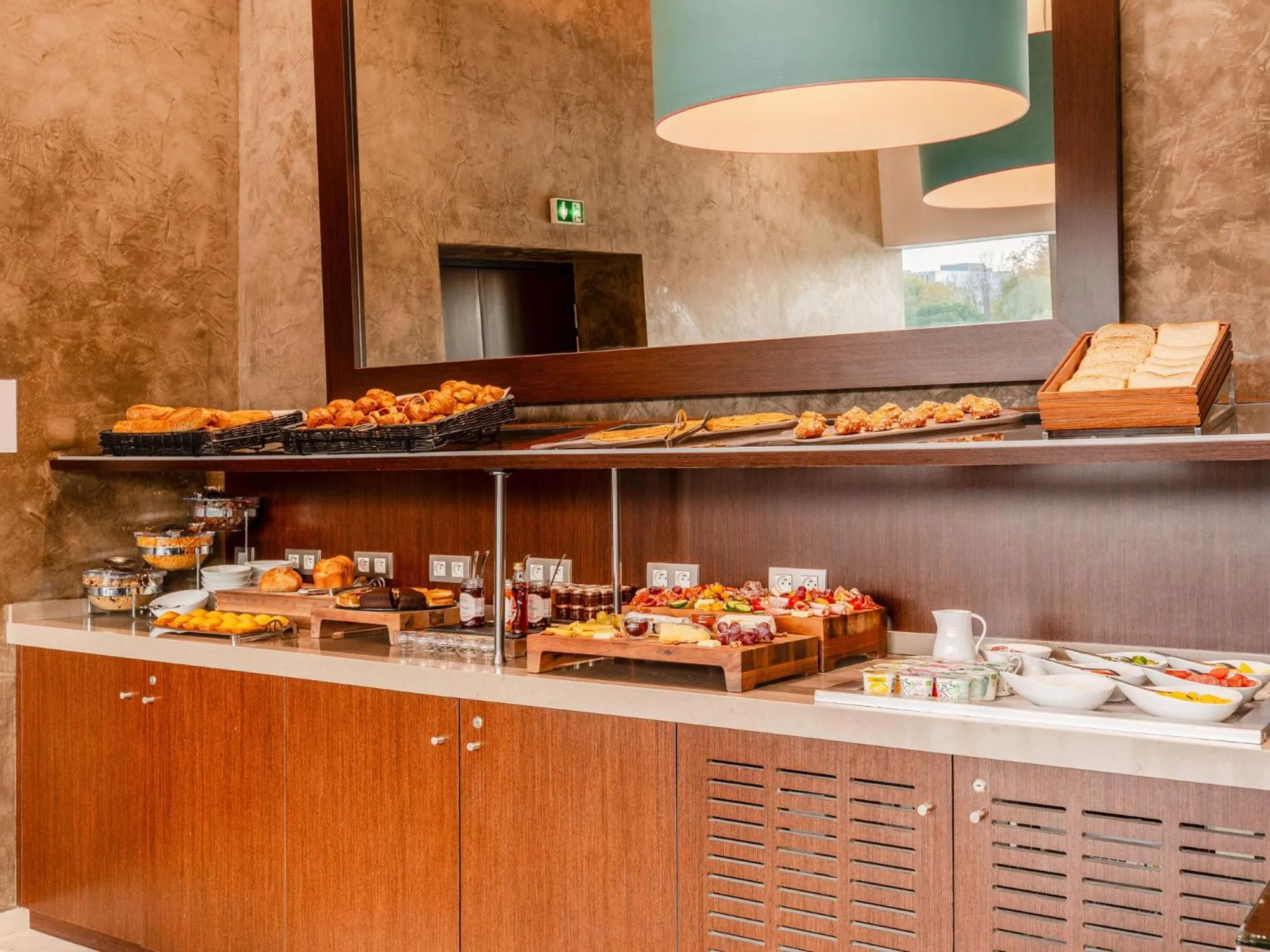 Breakfast in Residhome Nantes Berges De La Loire