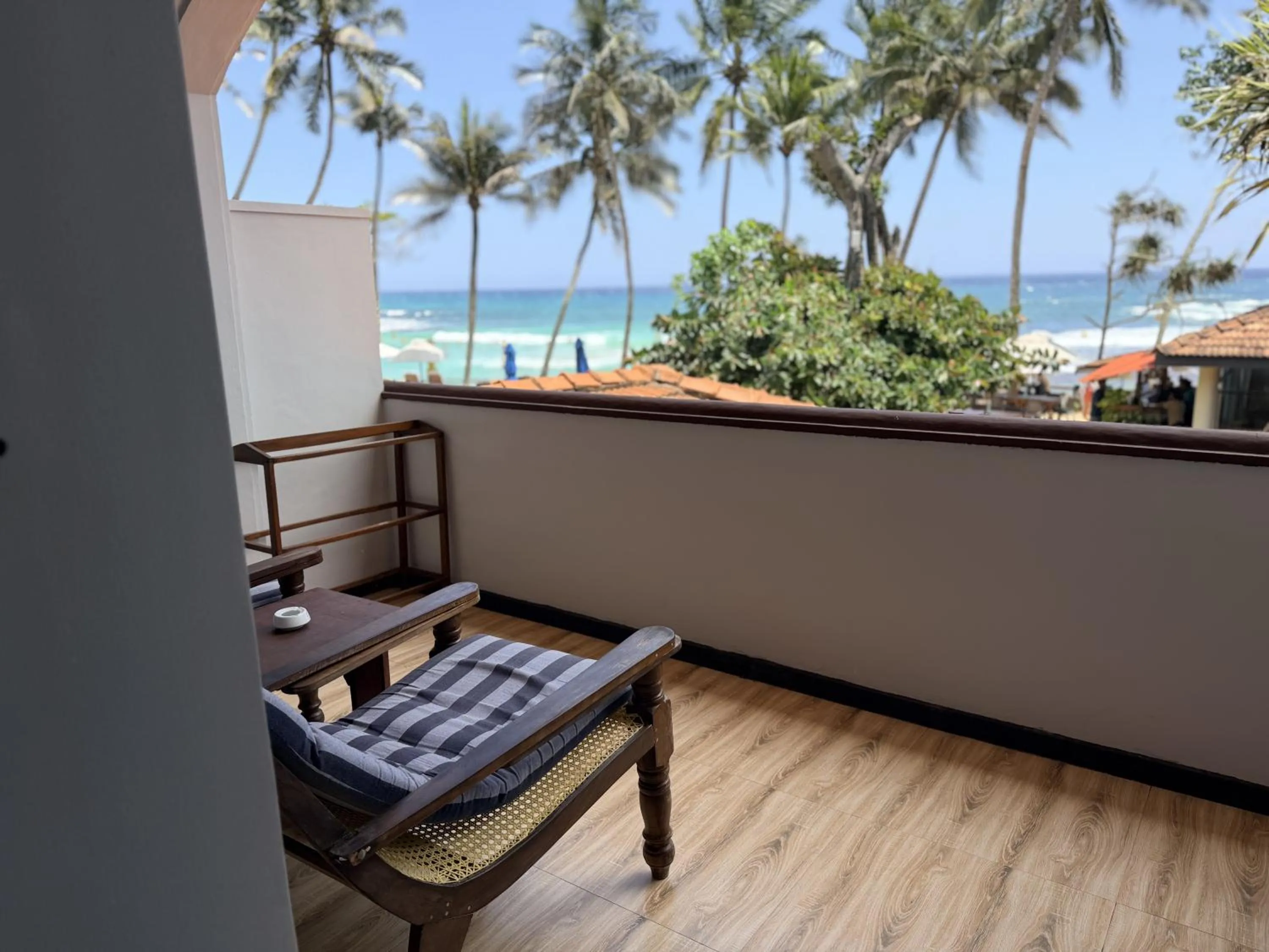 Balcony/Terrace in Sri Gemunu Beach Resort