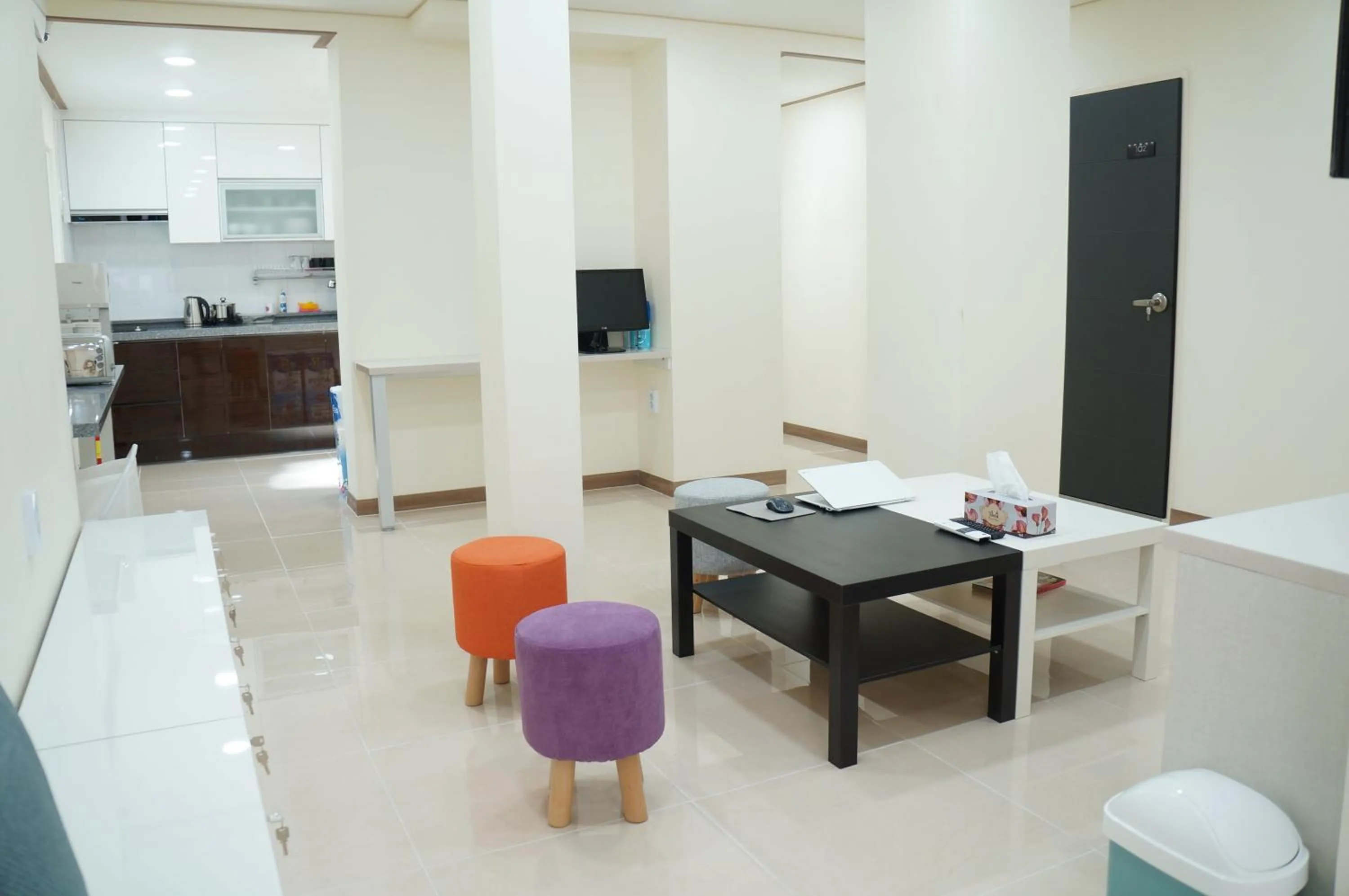 Decorative detail in Namsan Gil House