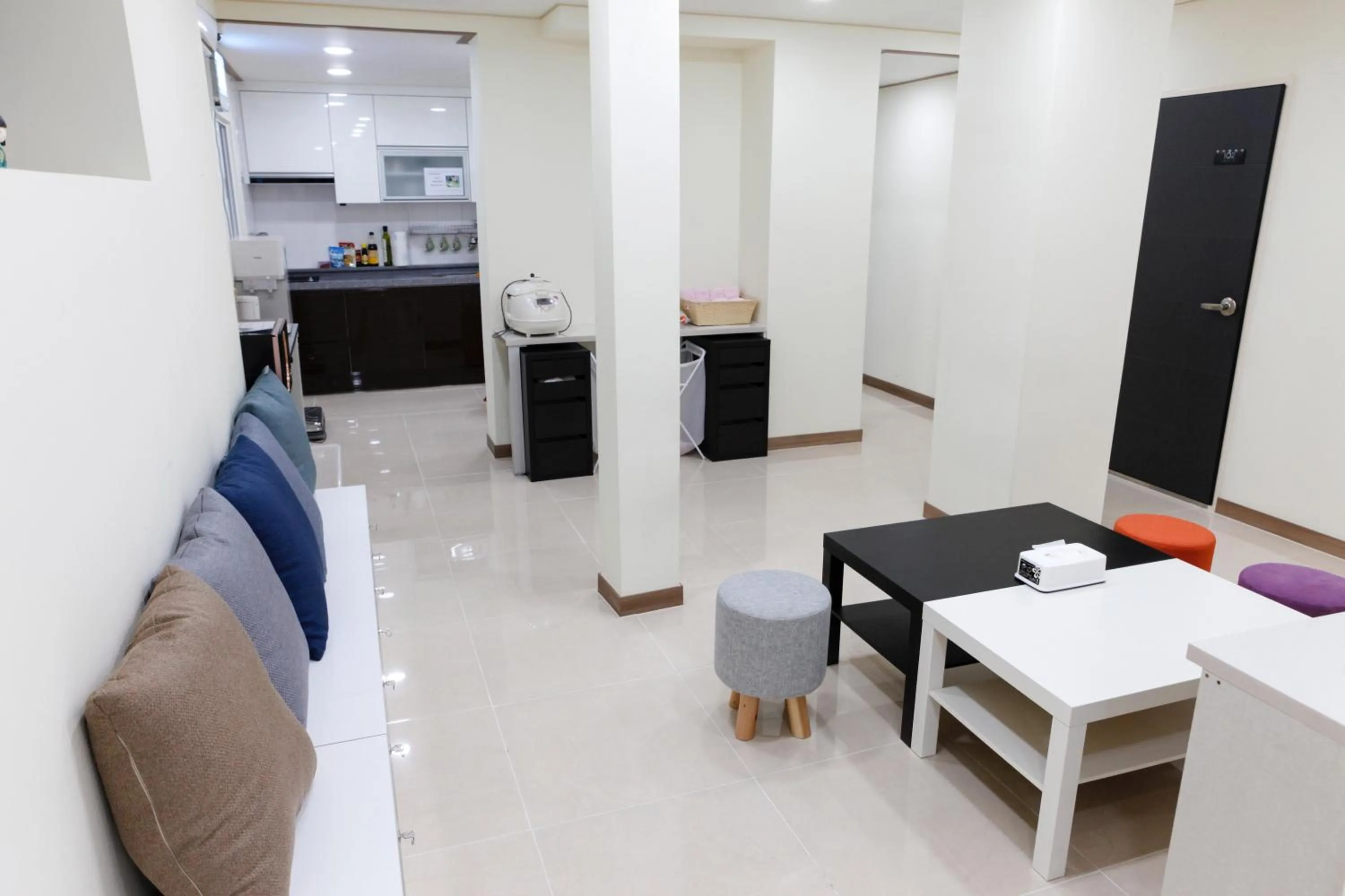 Living room in Namsan Gil House