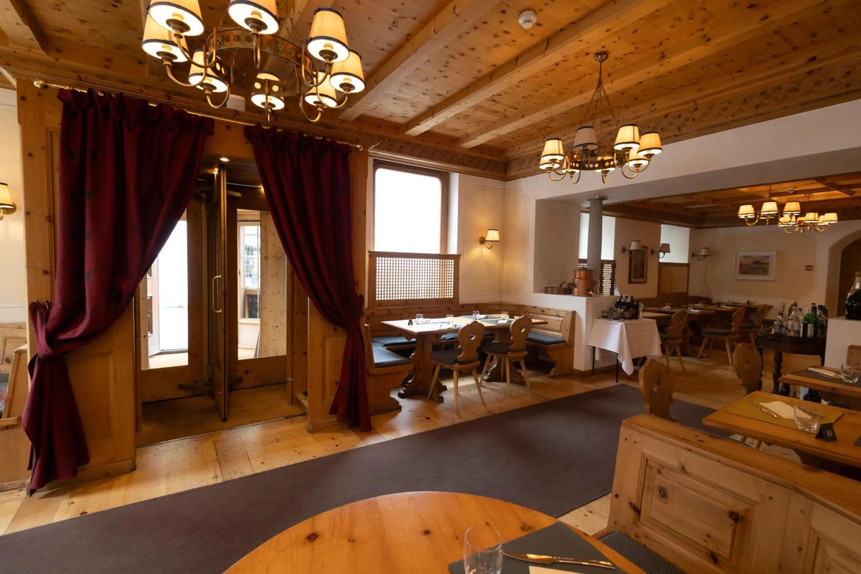 Restaurant/places to eat in Hotel Bernina 1865 by Kleos Group Collection