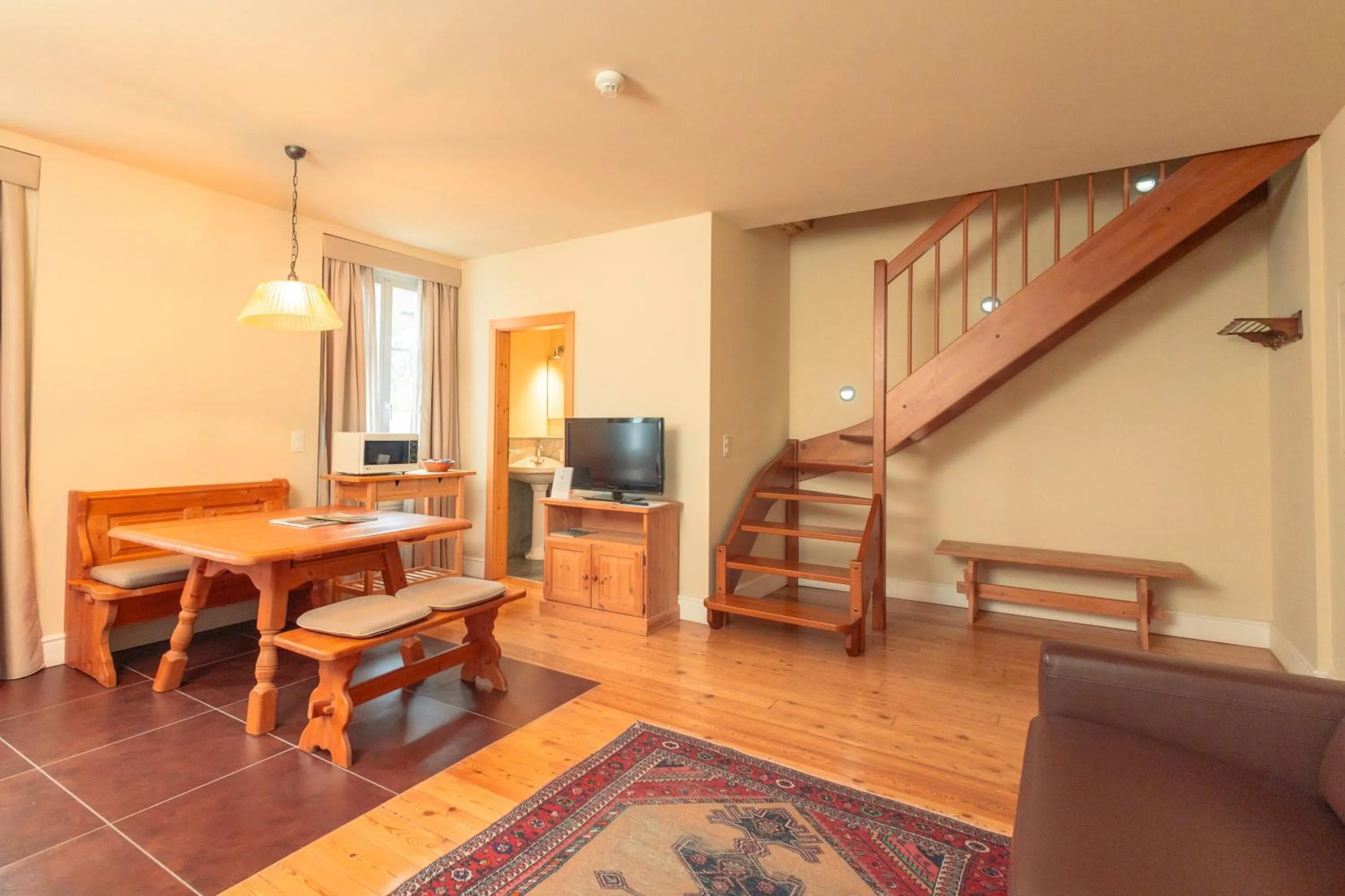 TV and multimedia in Hotel Bernina 1865 by Kleos Group Collection