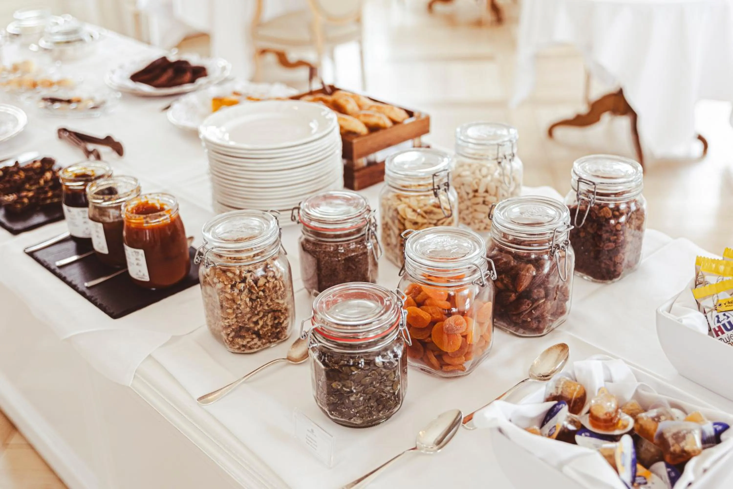 Breakfast in Hotel Bernina 1865 by Kleos Group Collection