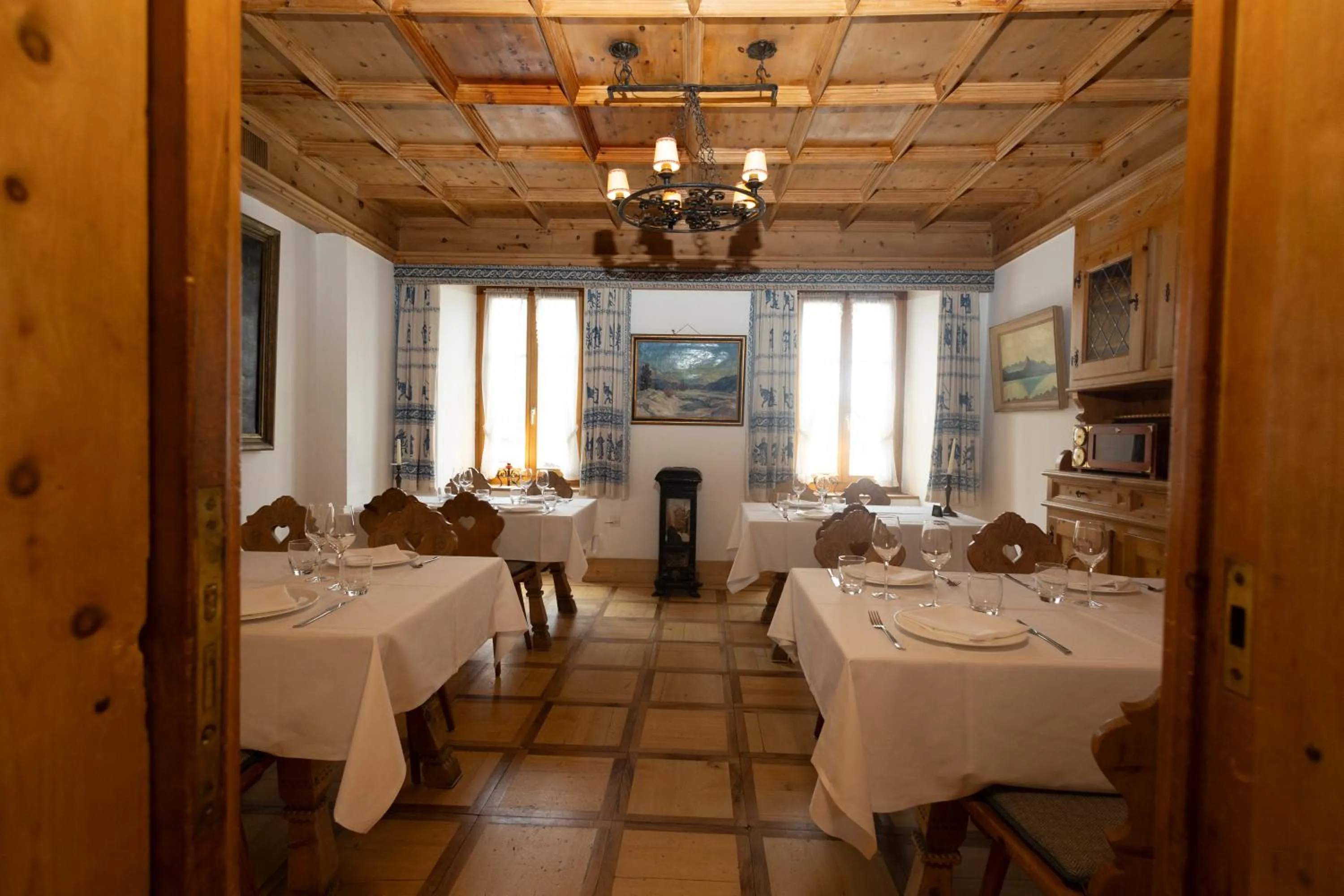 Restaurant/places to eat in Hotel Bernina 1865 by Kleos Group Collection