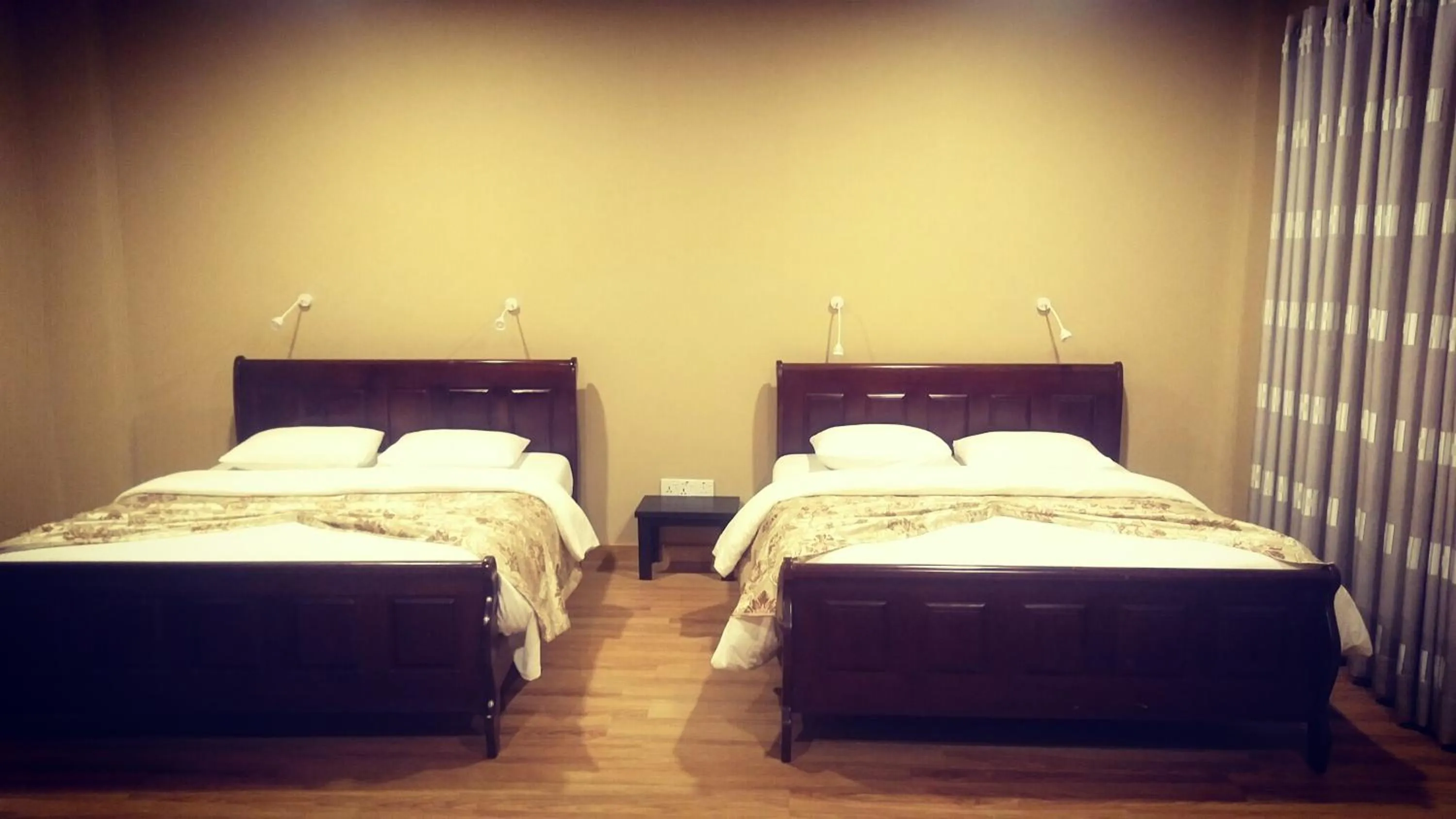 Photo of the whole room, Bed in Panorama Green View Hotel Nuwara Eliya