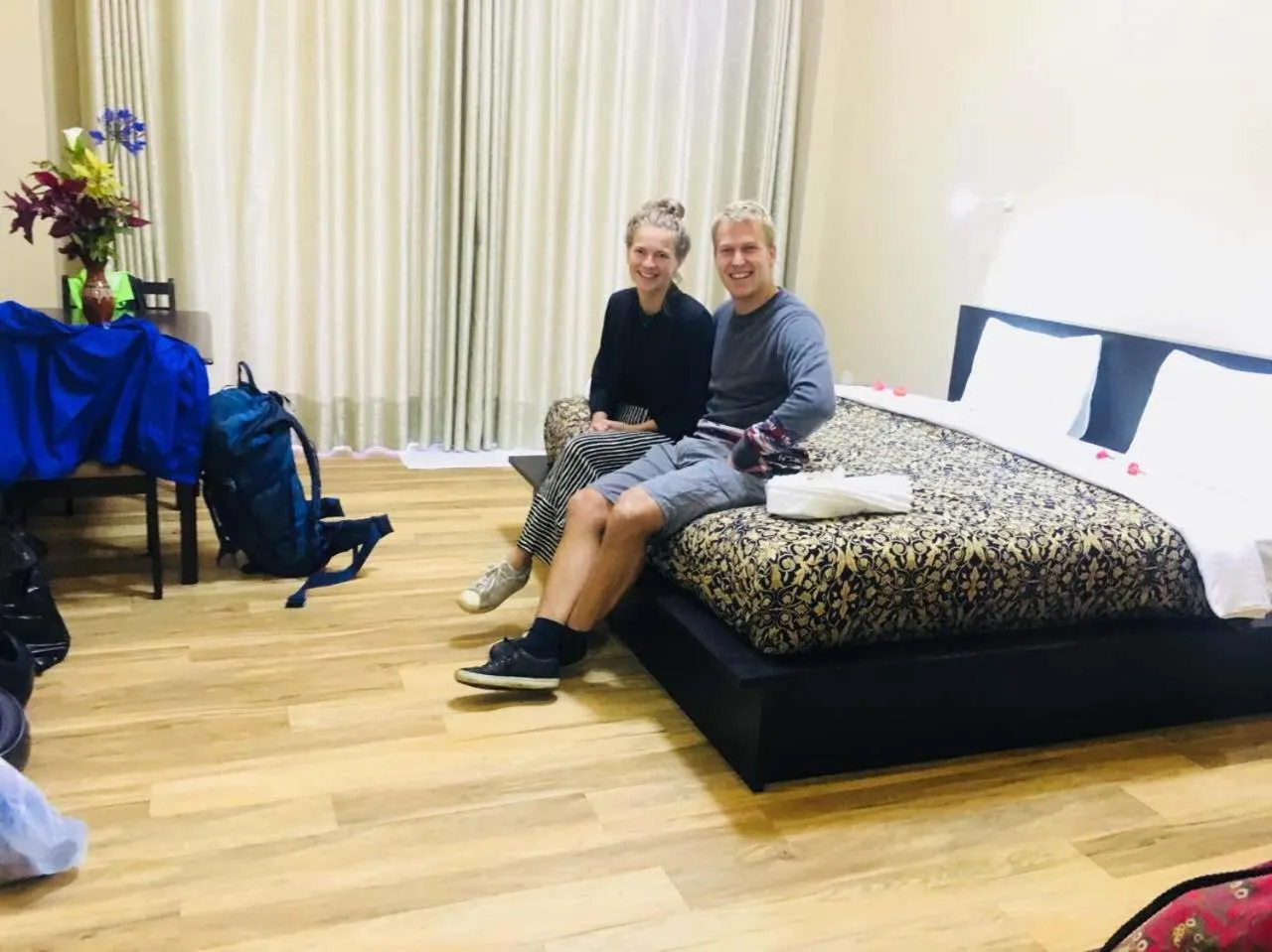 People, Bed in Panorama Green View Hotel Nuwara Eliya