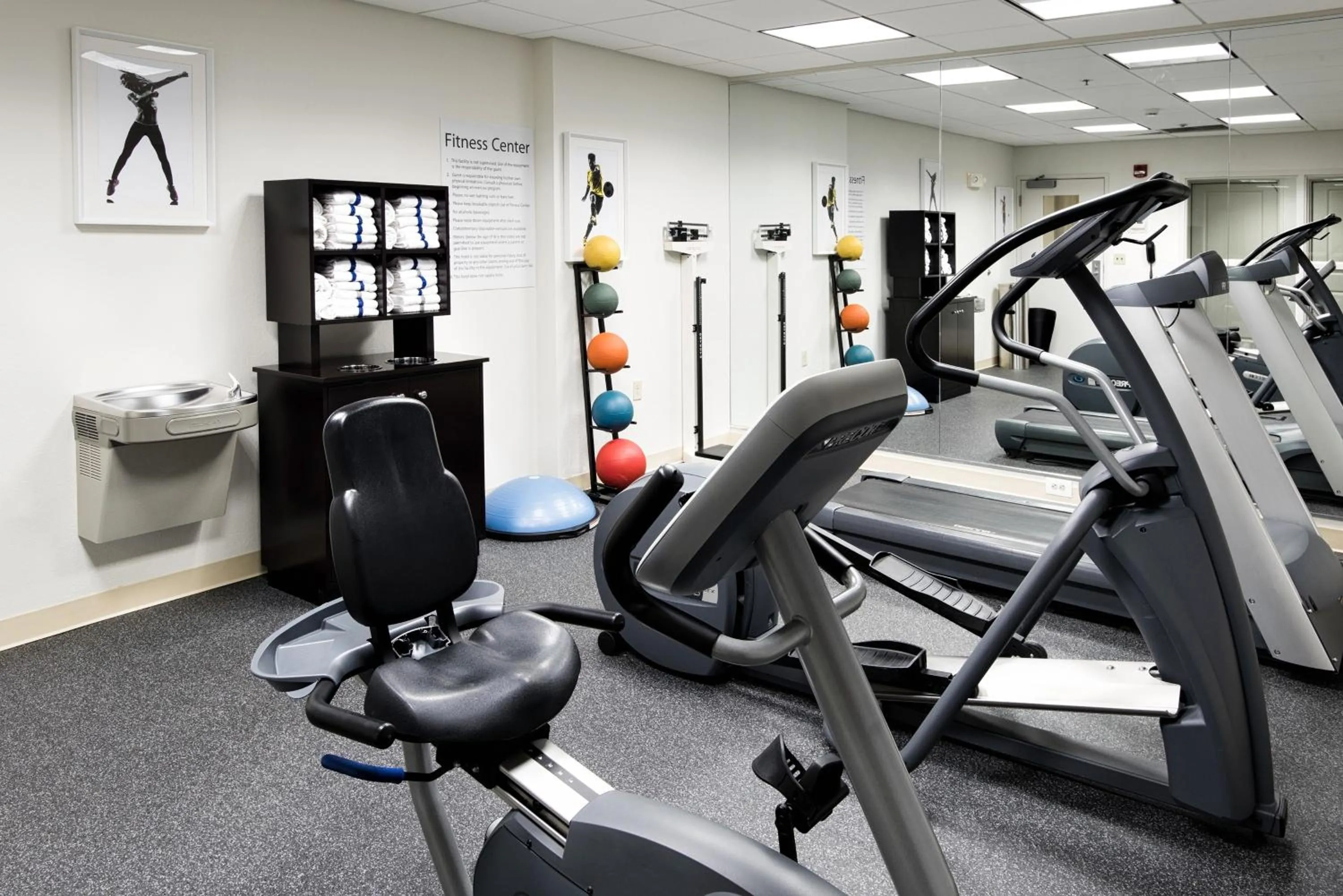 Fitness centre/facilities in Holiday Inn Express & Suites East Wichita I-35 Andover by IHG