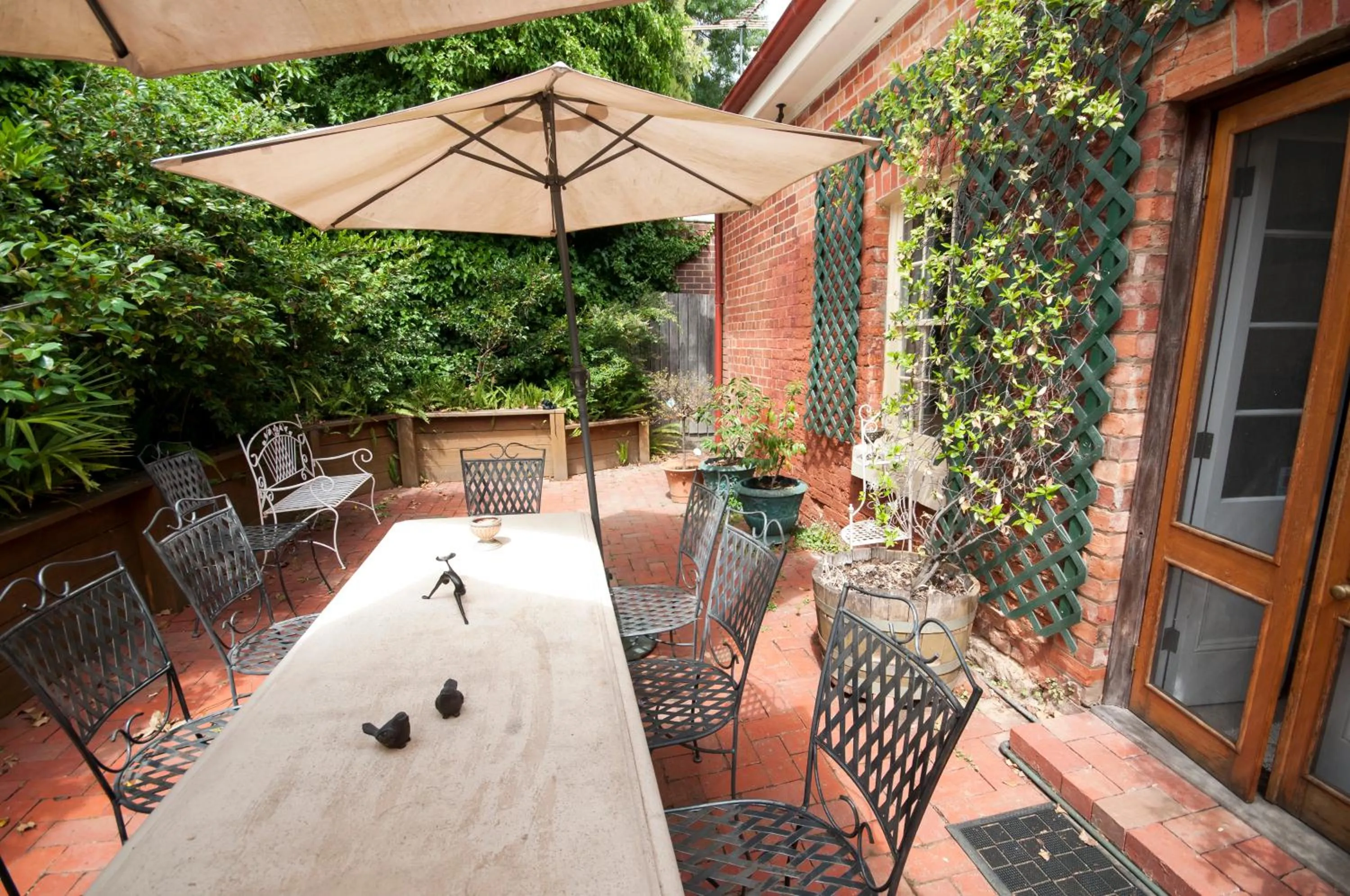 Patio in The Graces Beechworth