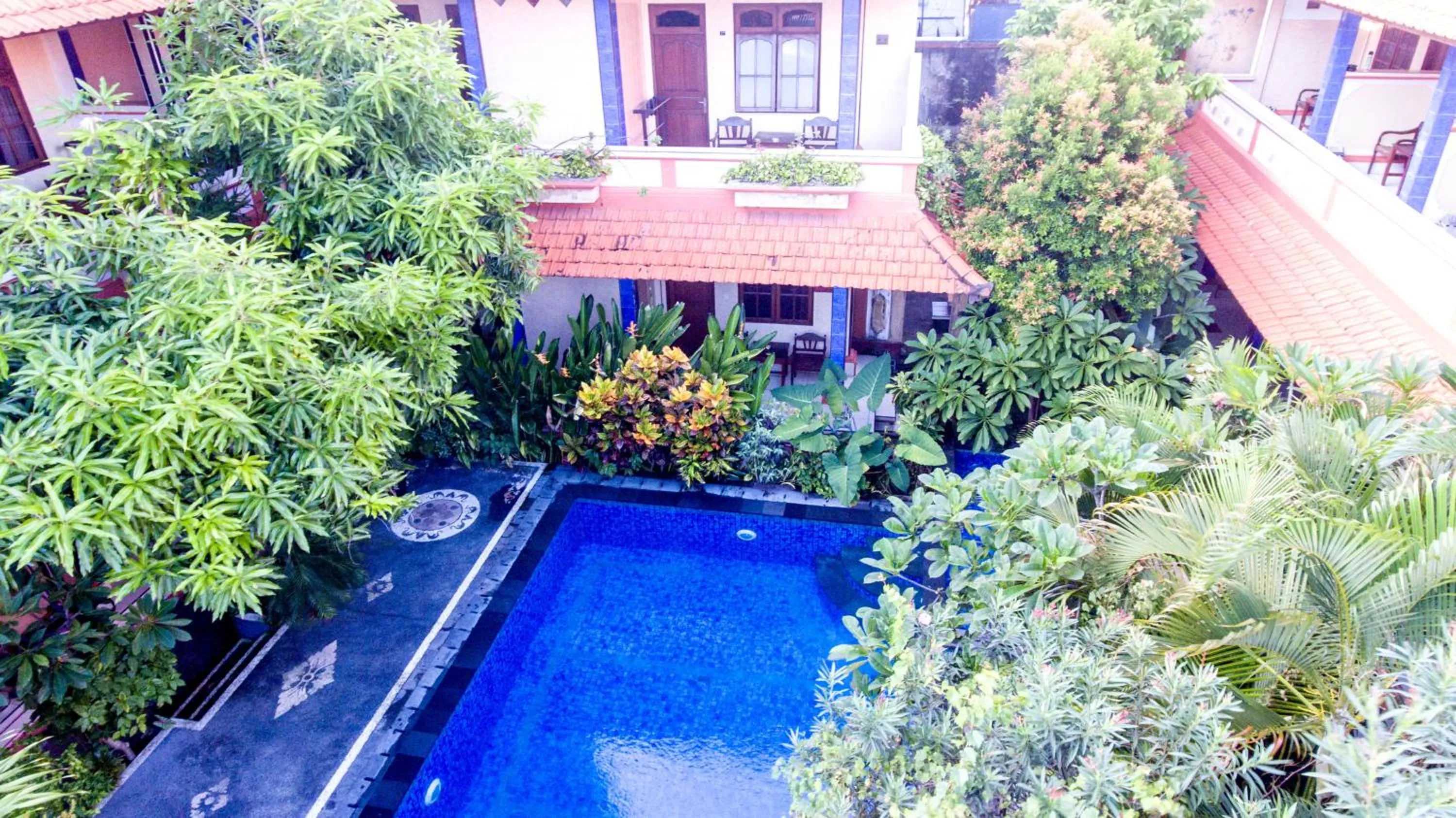 Property building in Losmen Cempaka 3