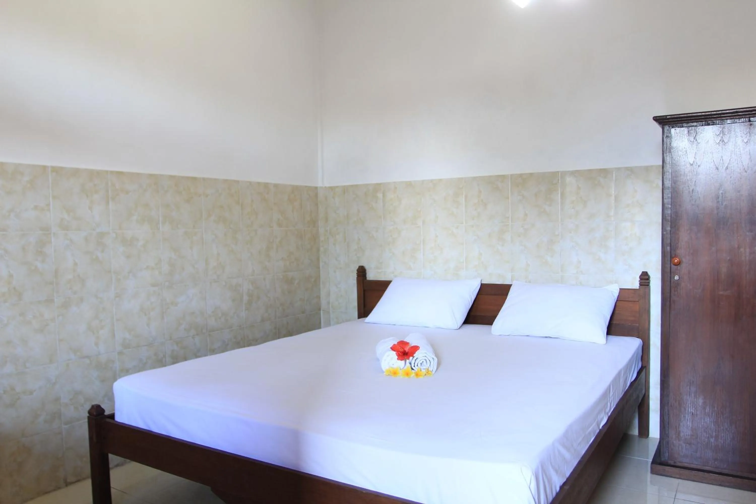 Bedroom, Bed in Losmen Cempaka 3