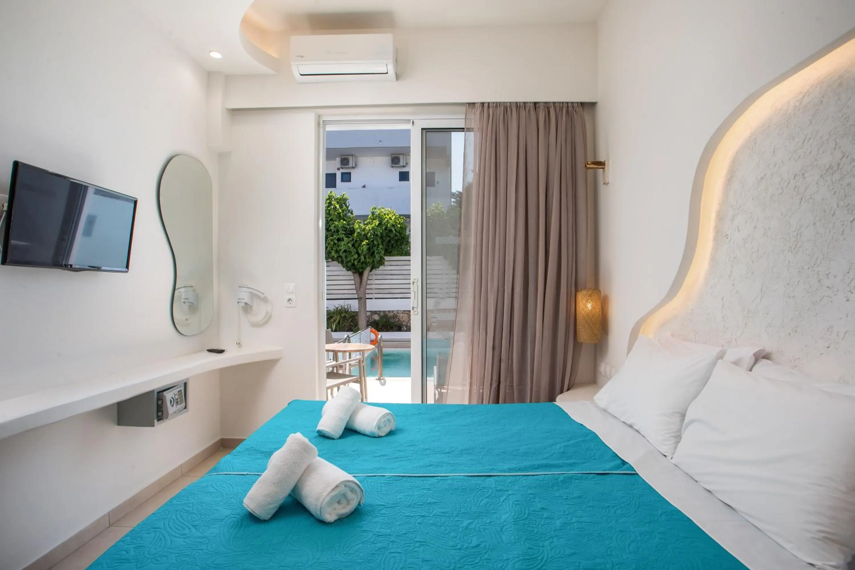 Bed in Stay Helios