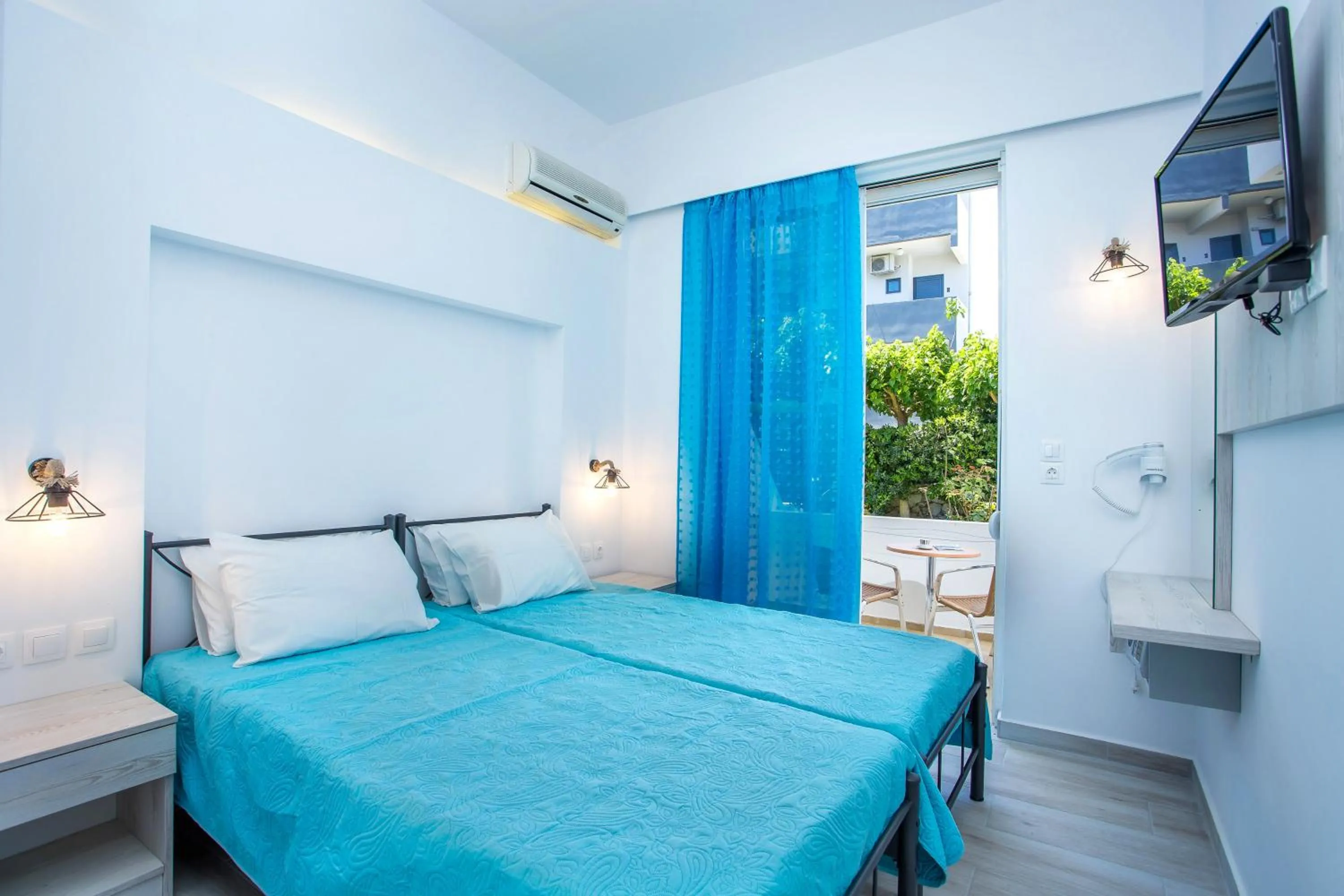 Bed in Stay Helios