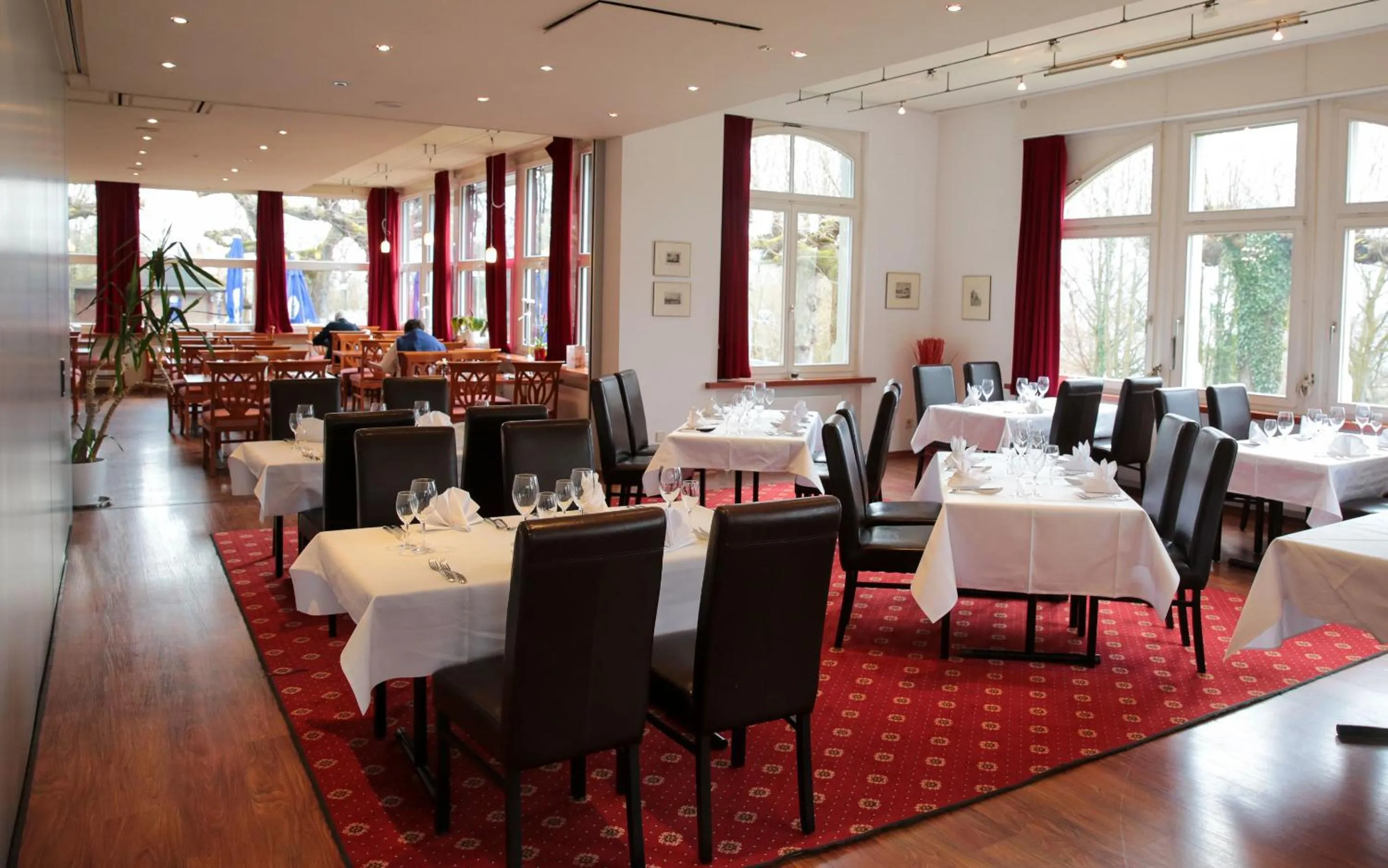 Restaurant/places to eat in Waldhaus Jakob