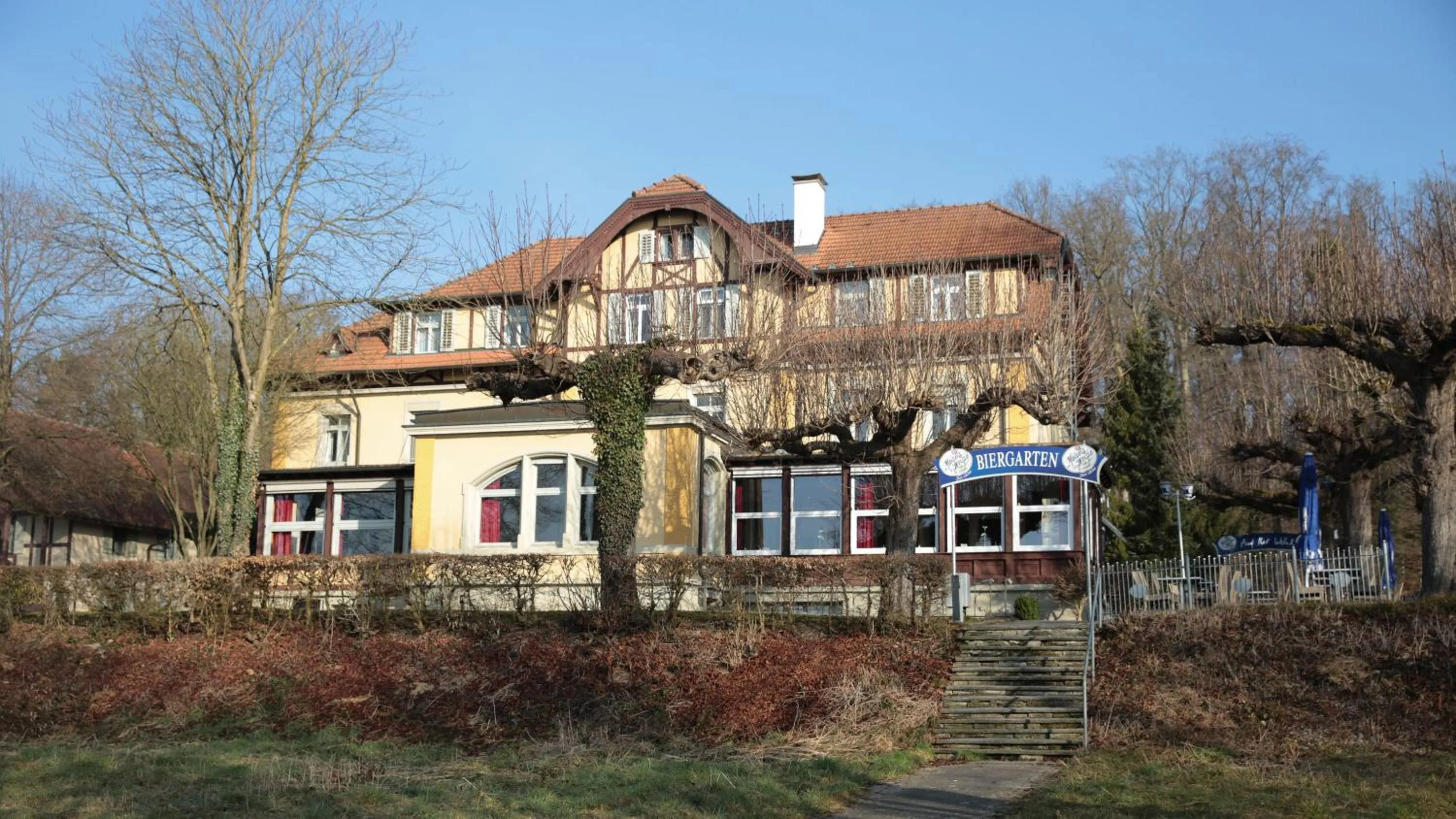 Property building in Waldhaus Jakob