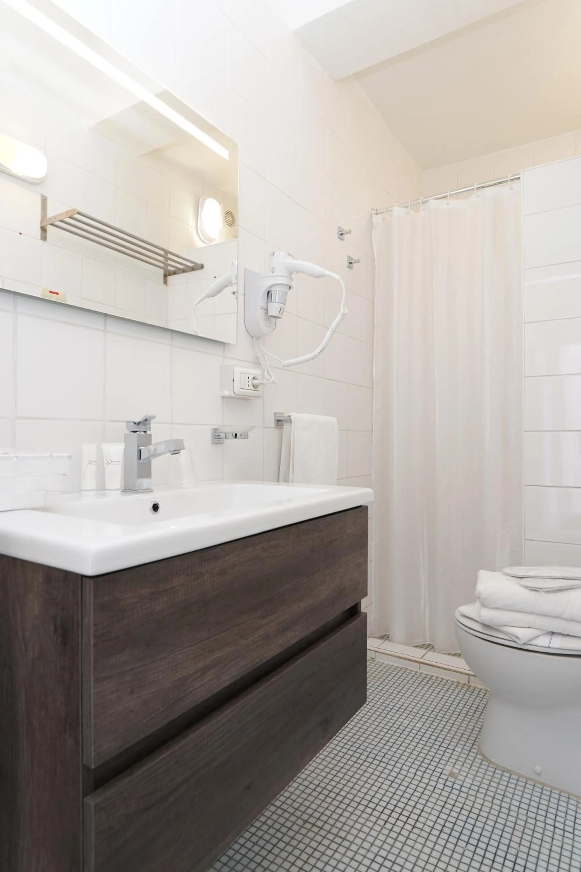 Shower in La Terrazza Sulla Rupe Relais