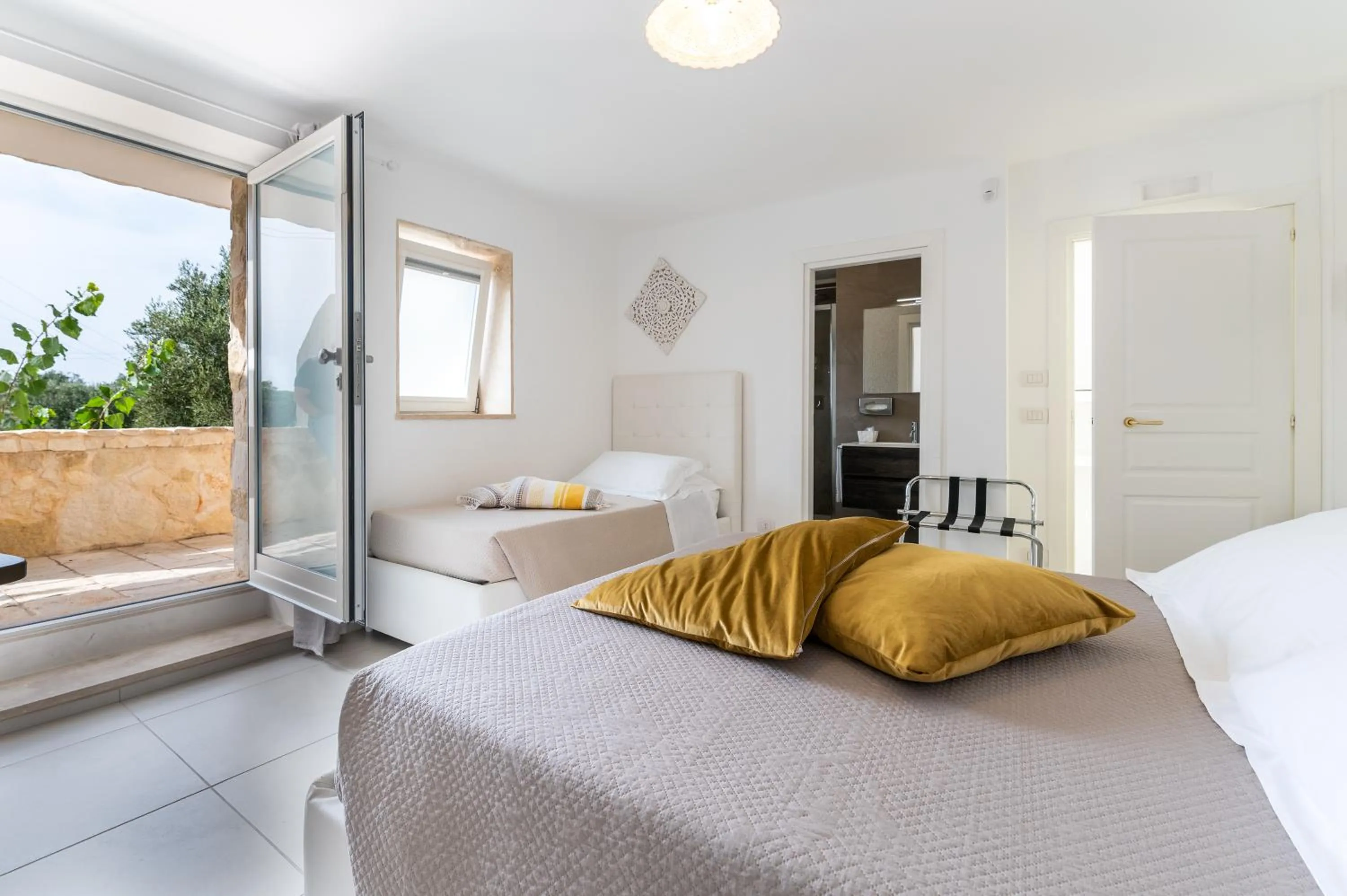 Bed in La Terrazza Sulla Rupe Relais