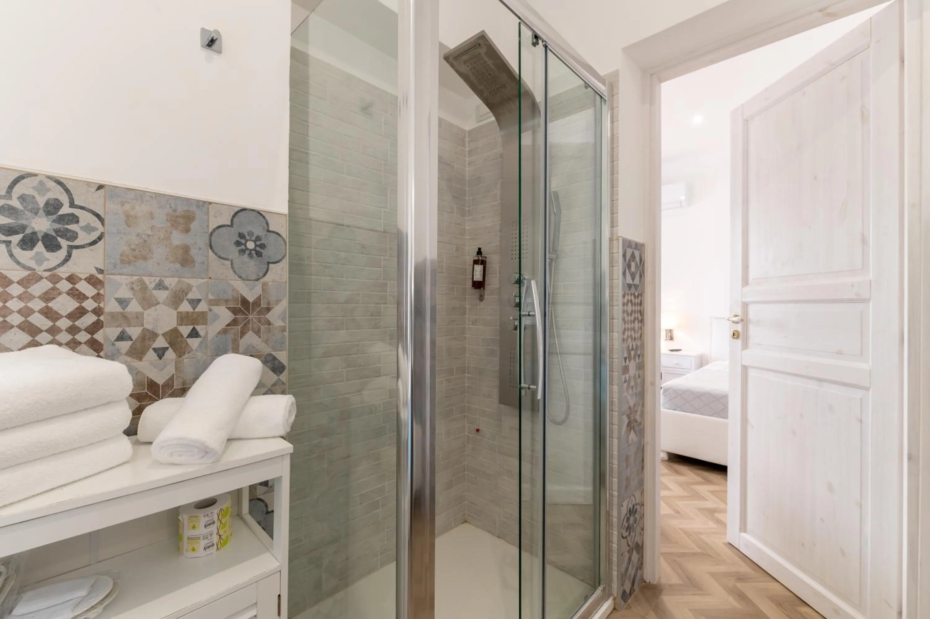 Shower in La Terrazza Sulla Rupe Relais