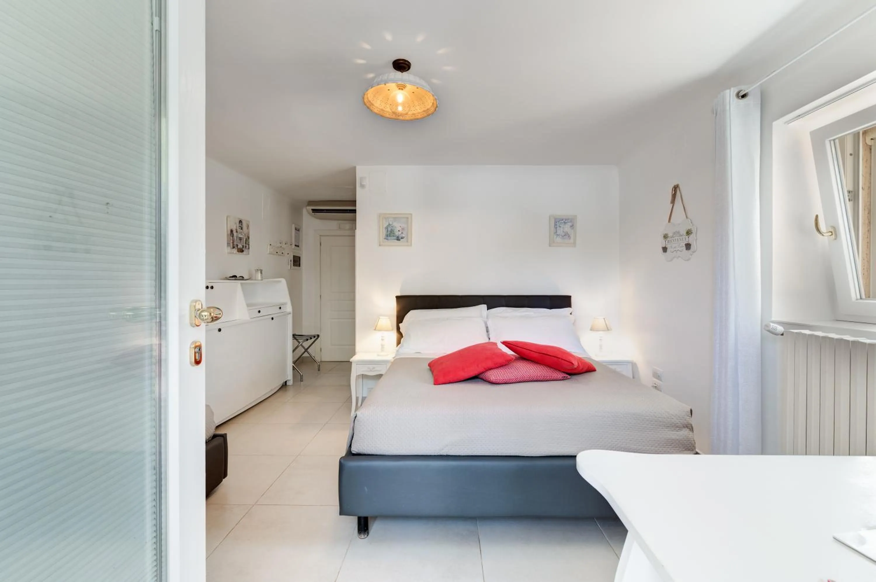 Bed in La Terrazza Sulla Rupe Relais