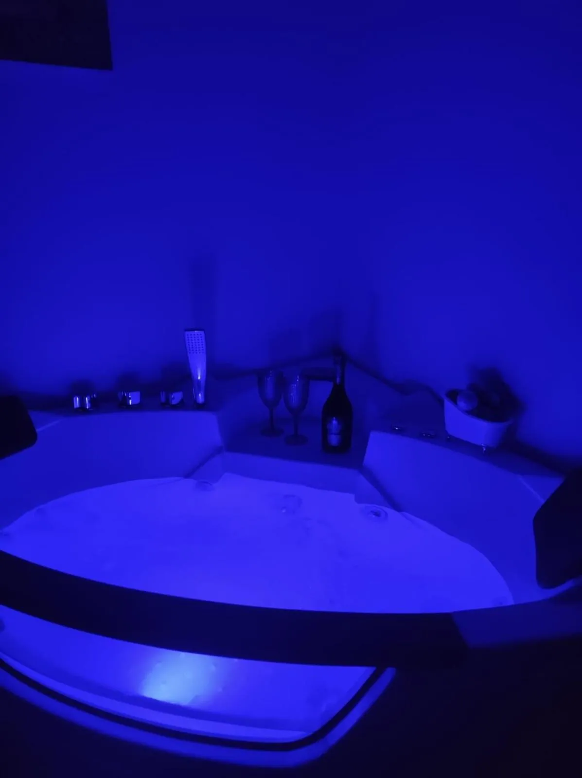 Hot Tub in B&B Anter