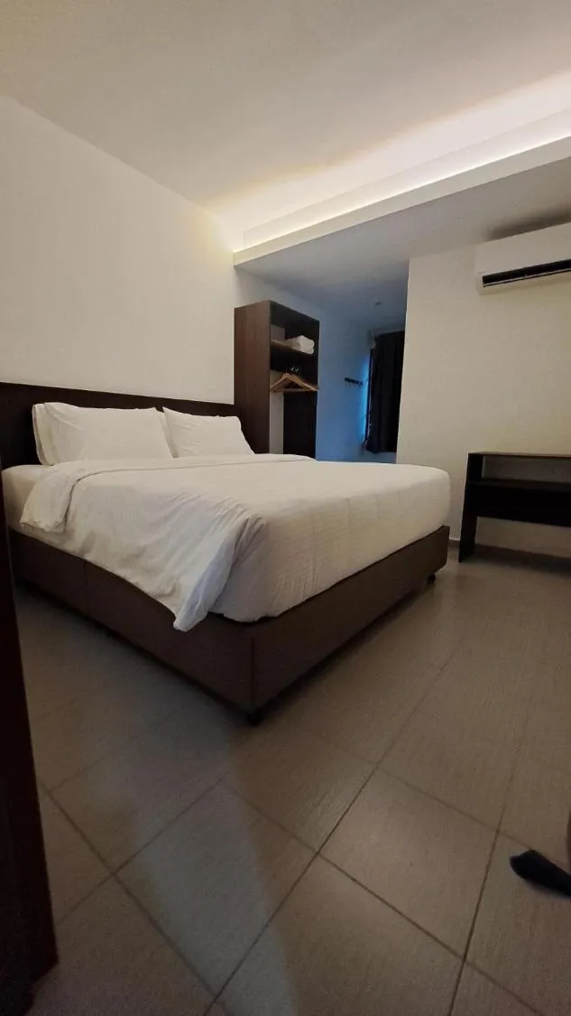 Bed in Hotel Al Abraar