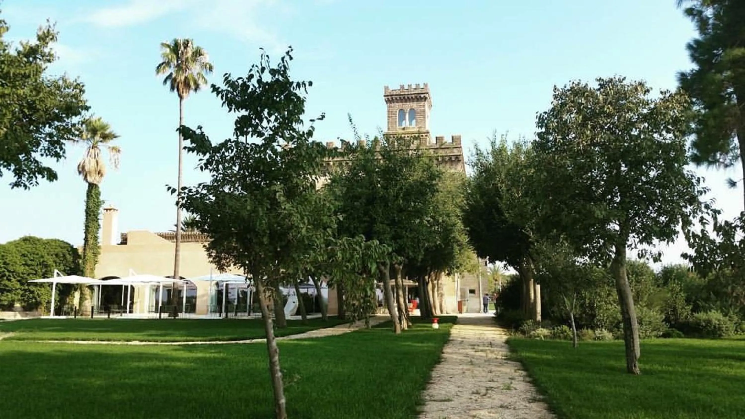 Property building in Vinilia Wine Resort