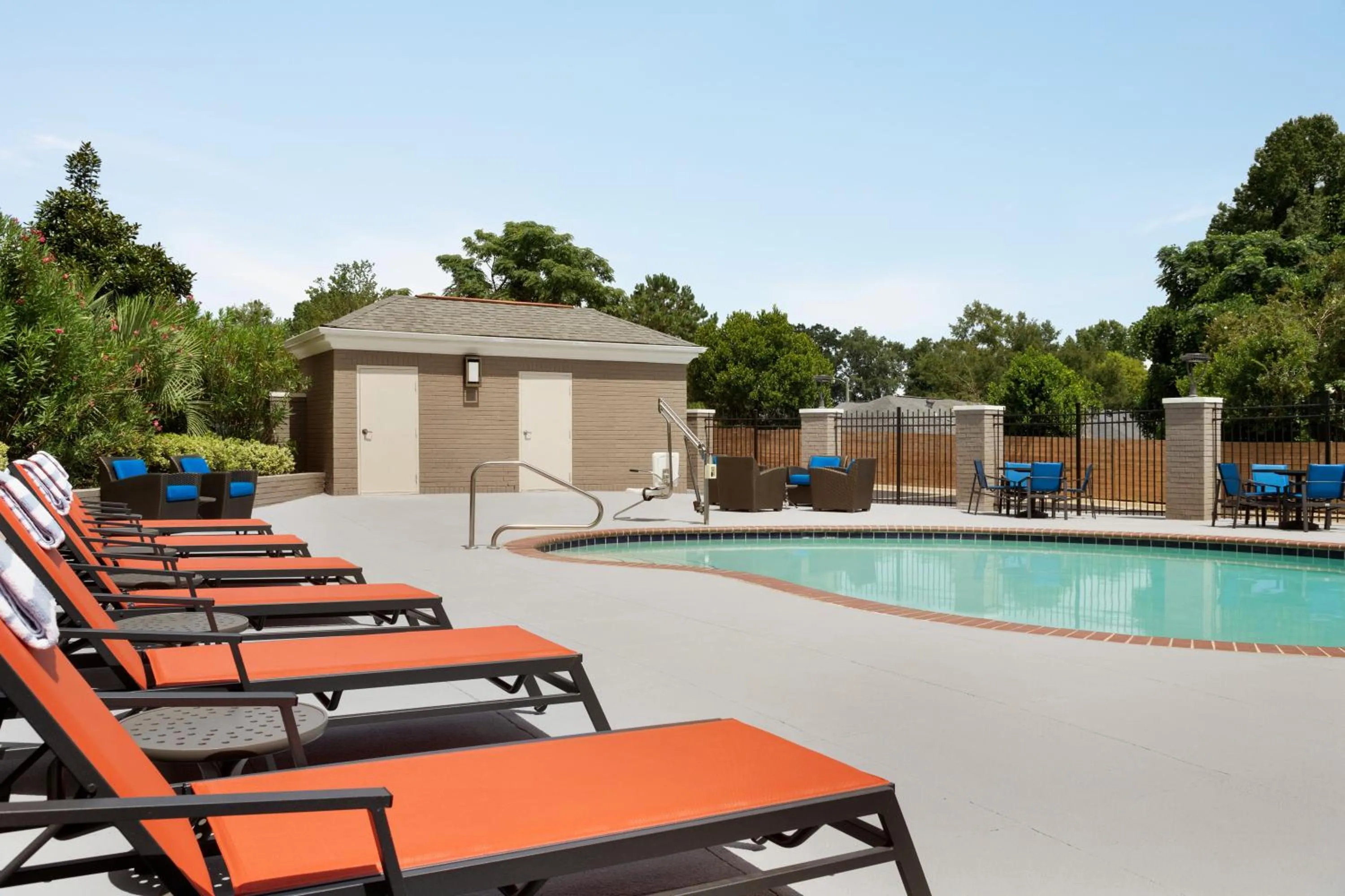 Swimming pool in Holiday Inn Express Hotel & Suites Auburn - University Area by IHG