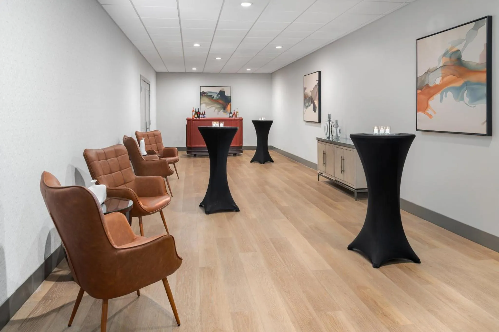 Meeting/conference room in Holiday Inn Wichita East I-35 by IHG