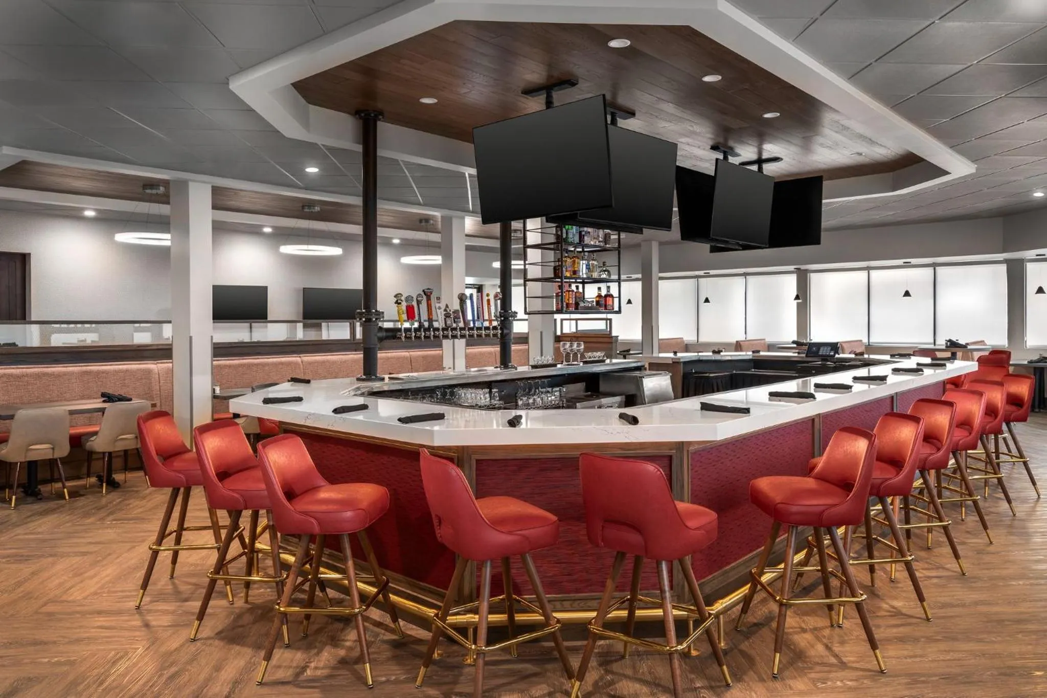 Restaurant/places to eat in Holiday Inn Wichita East I-35 by IHG