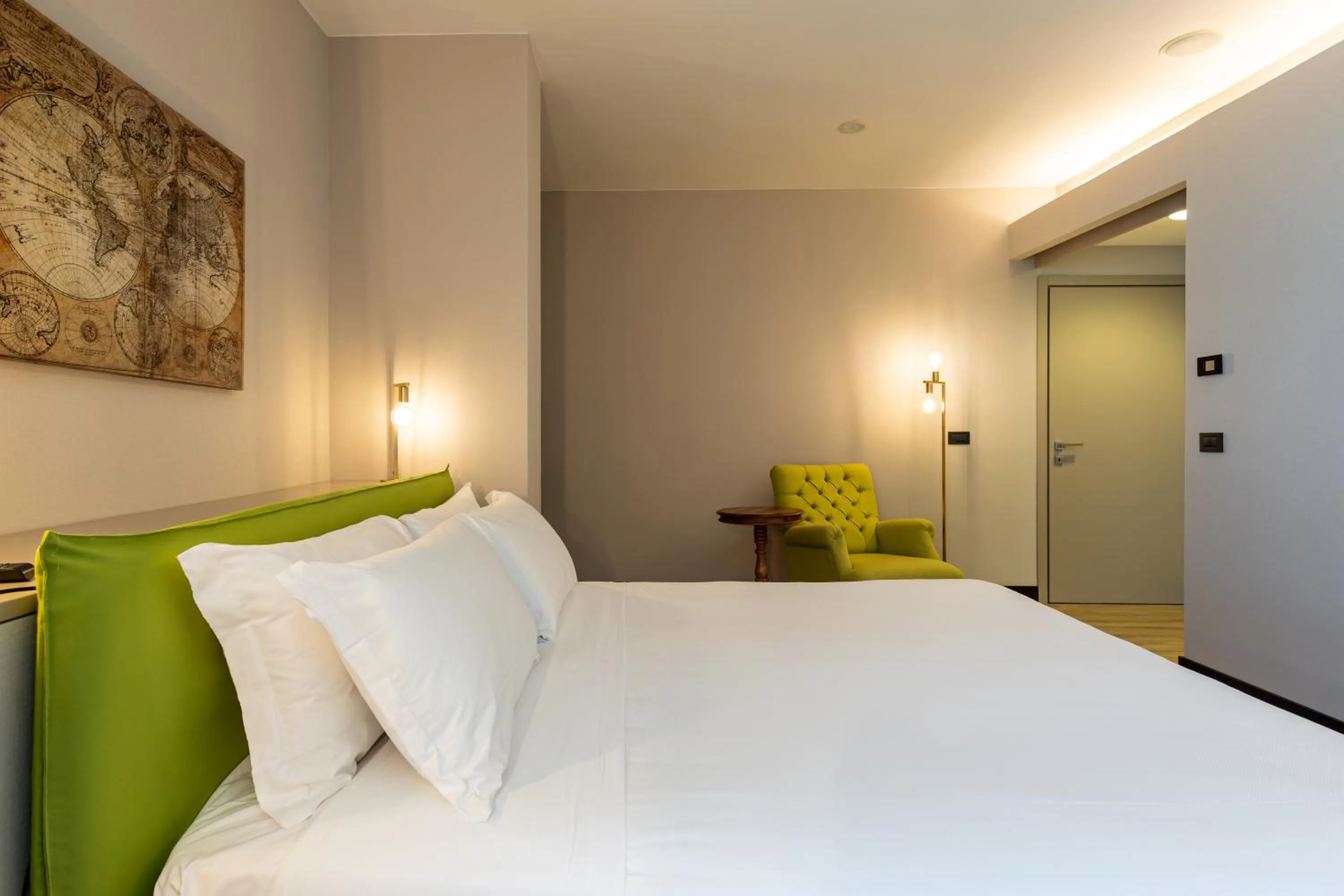 Bed in H2C Hotel Milanofiori