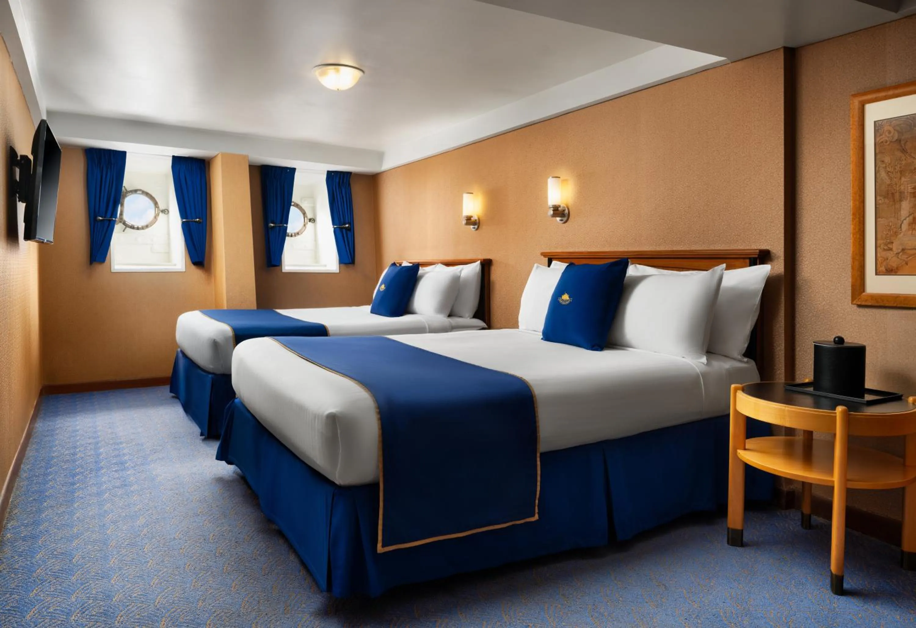 Bed in The Queen Mary