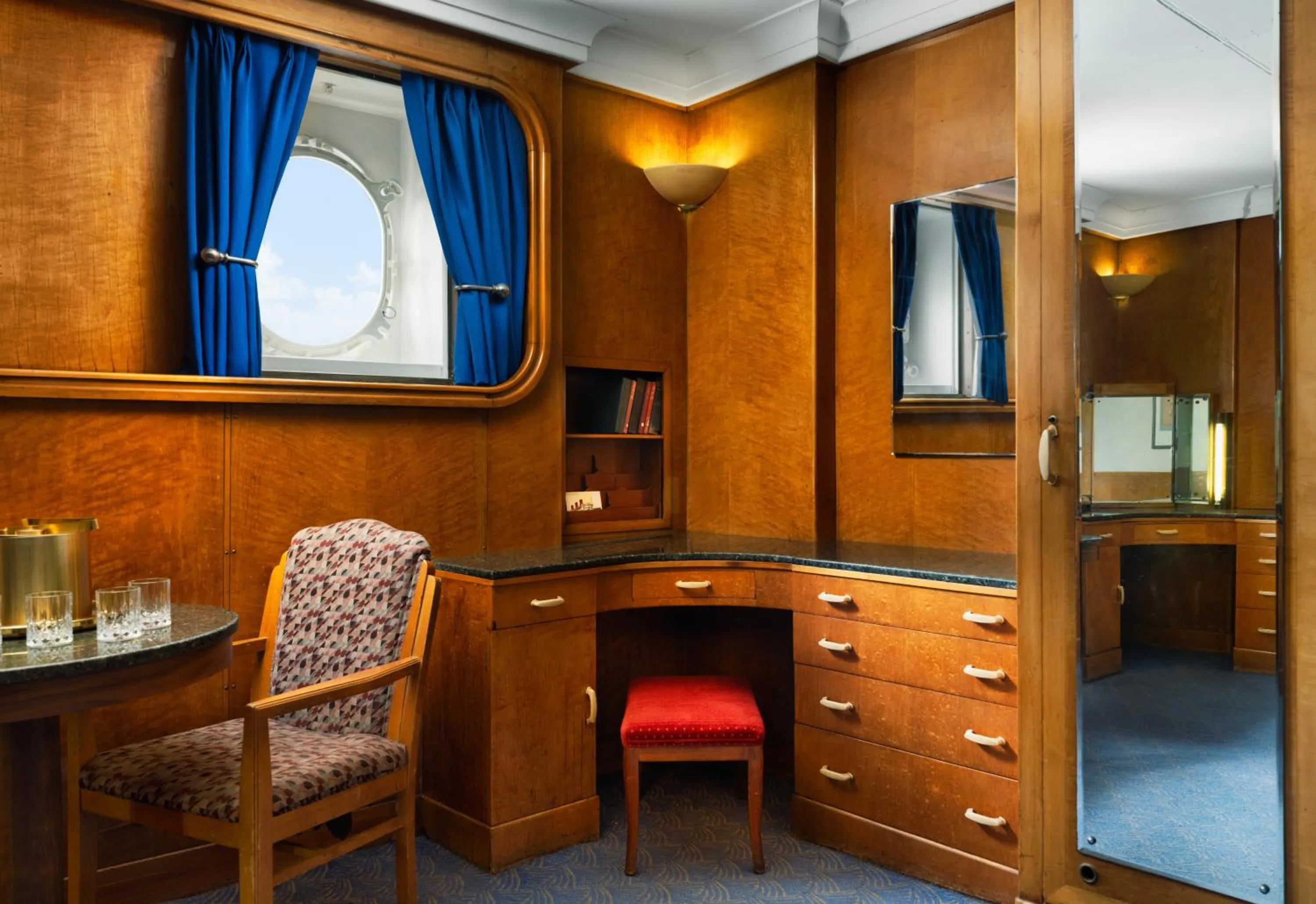 Seating area in The Queen Mary