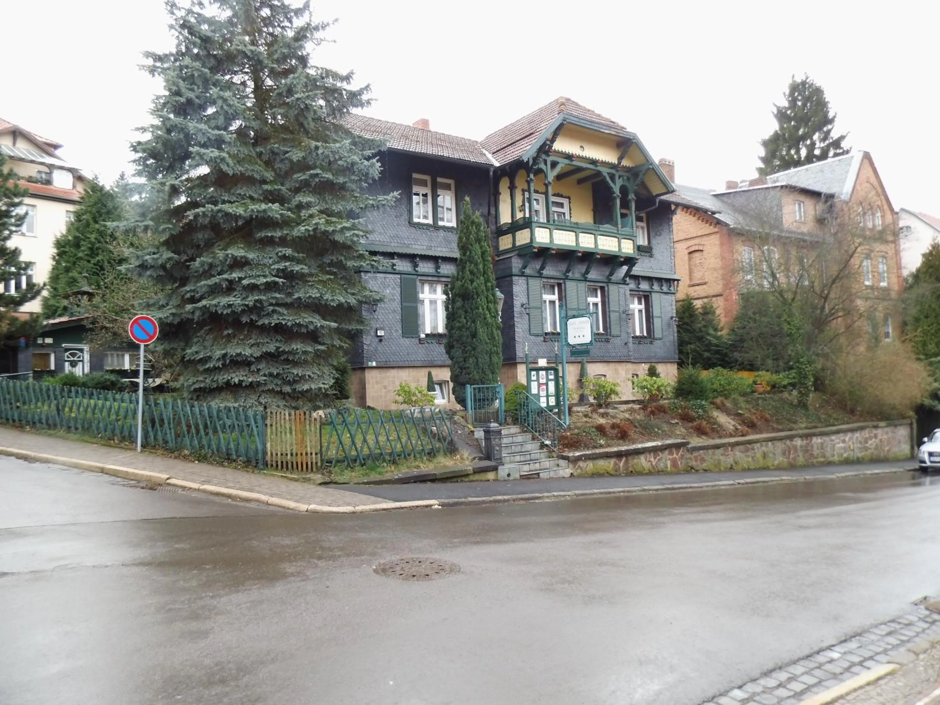Day in Villa Bomberg