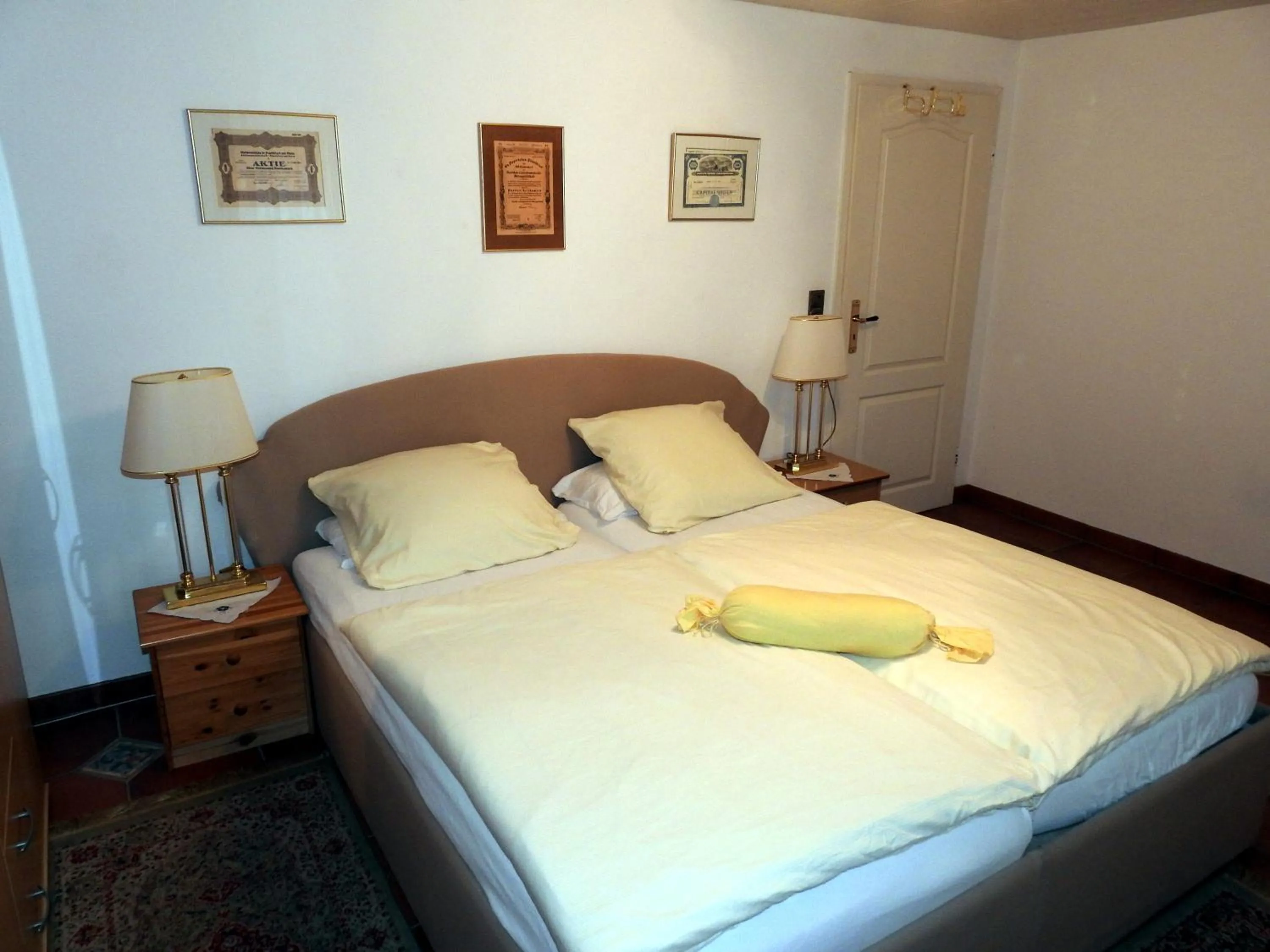 Bed in Villa Bomberg