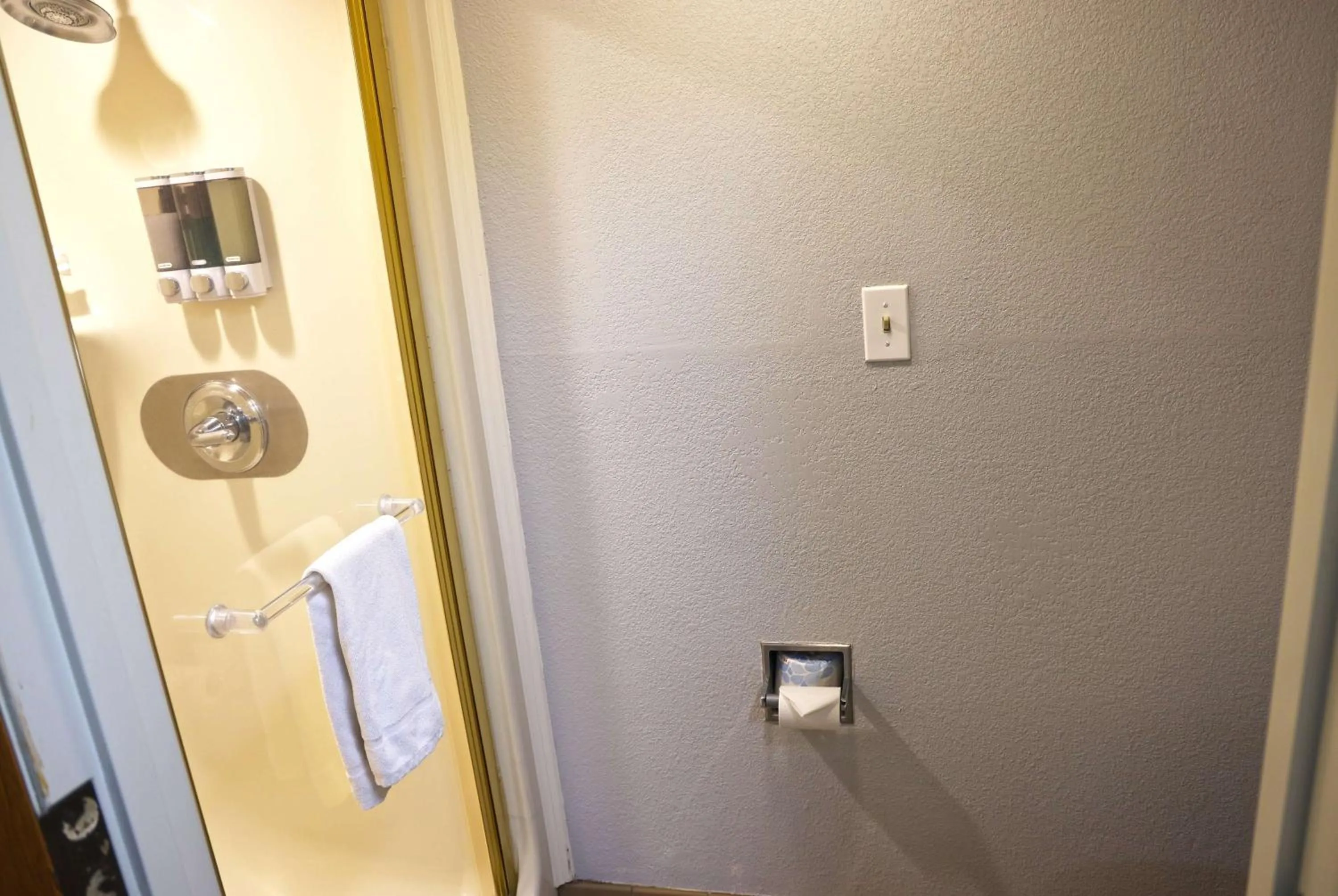 Bathroom in Baymont by Wyndham Barstow Historic Route 66