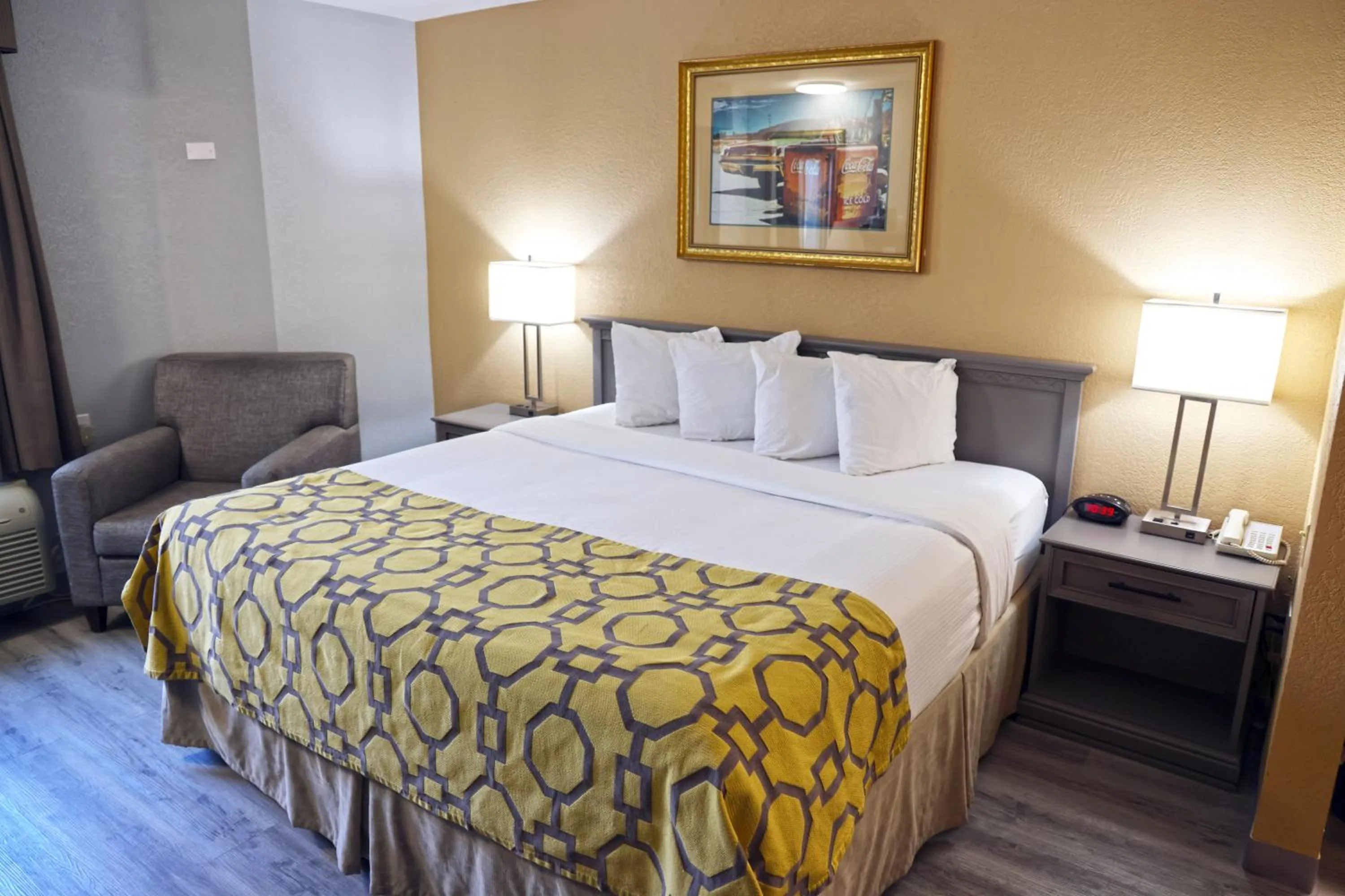 Bed in Baymont by Wyndham Barstow Historic Route 66