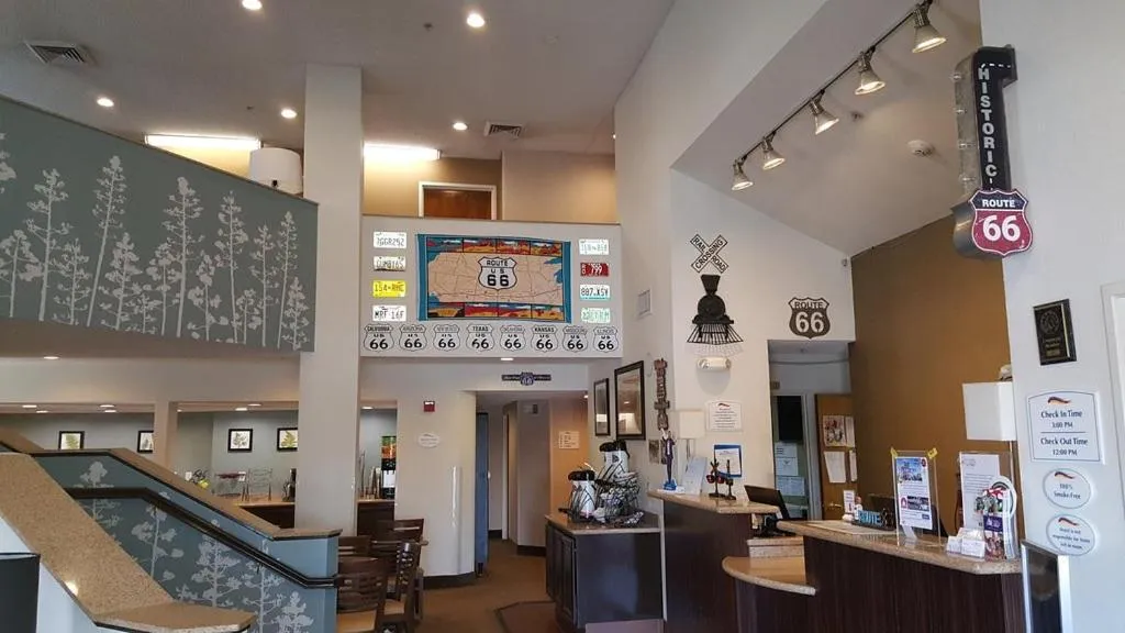 Lobby or reception in Baymont by Wyndham Barstow Historic Route 66